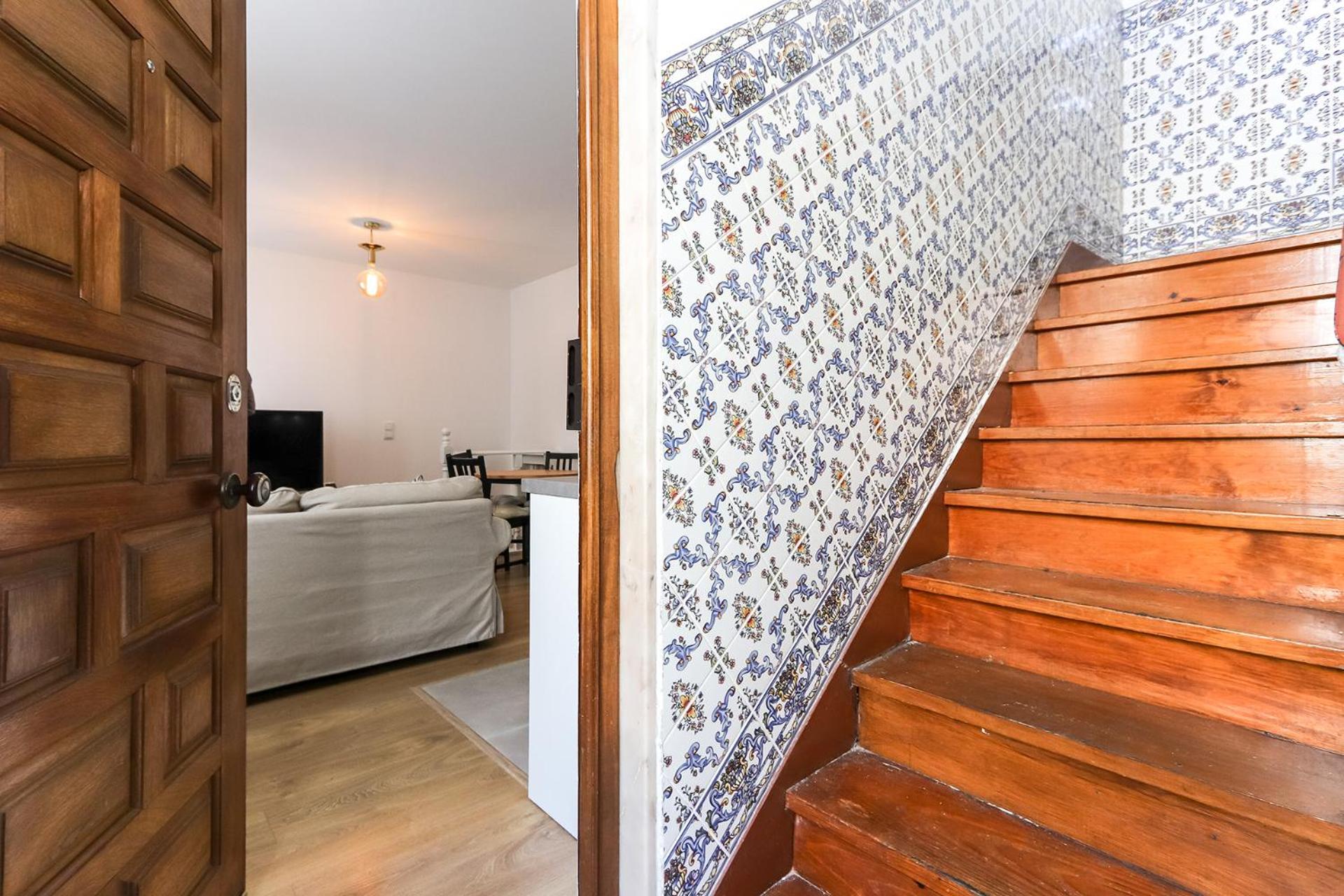 Wal Apartments- 3 bedrooms with parking space view 2