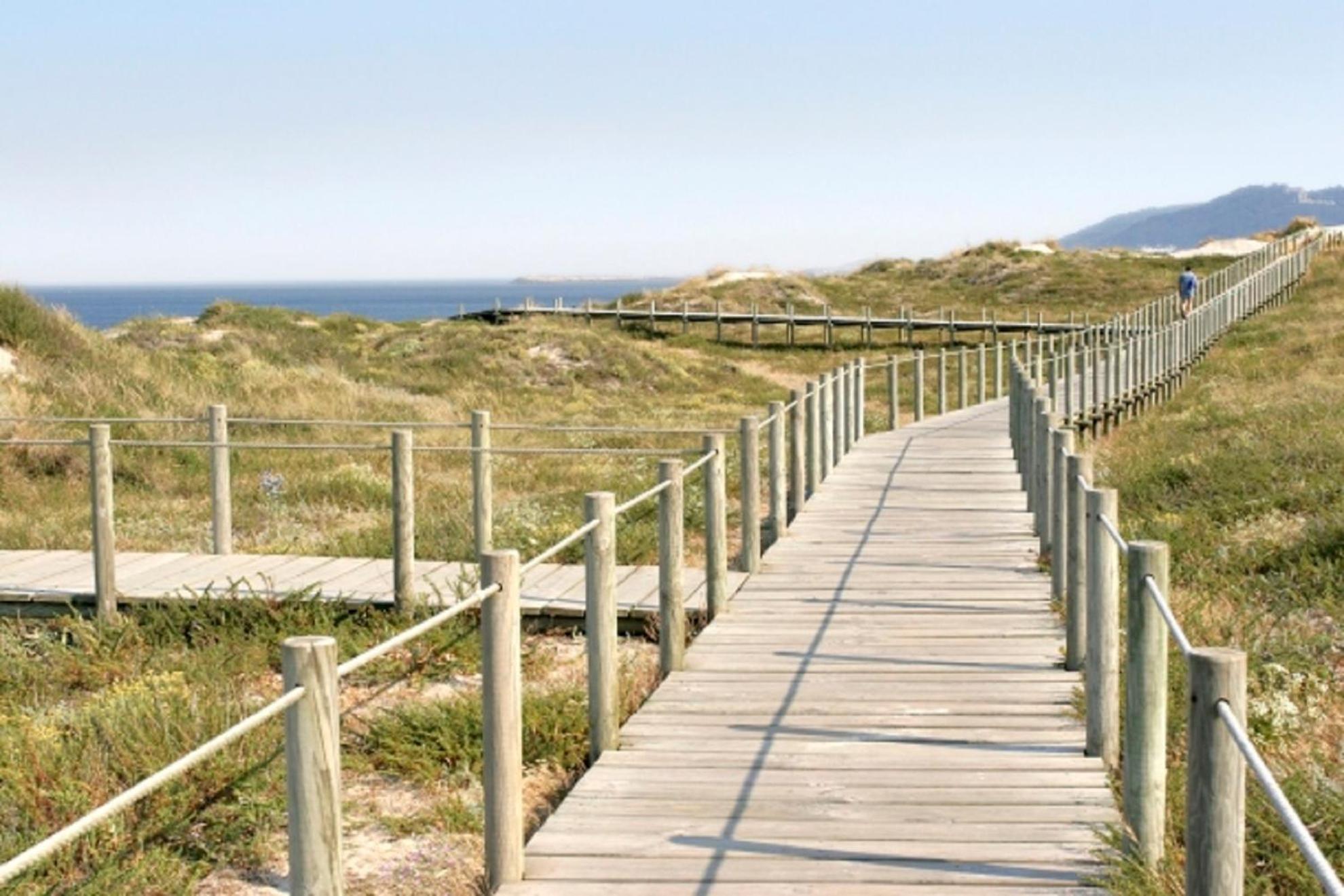 Family Beach House in Amorosa, Northern Portugal view 3