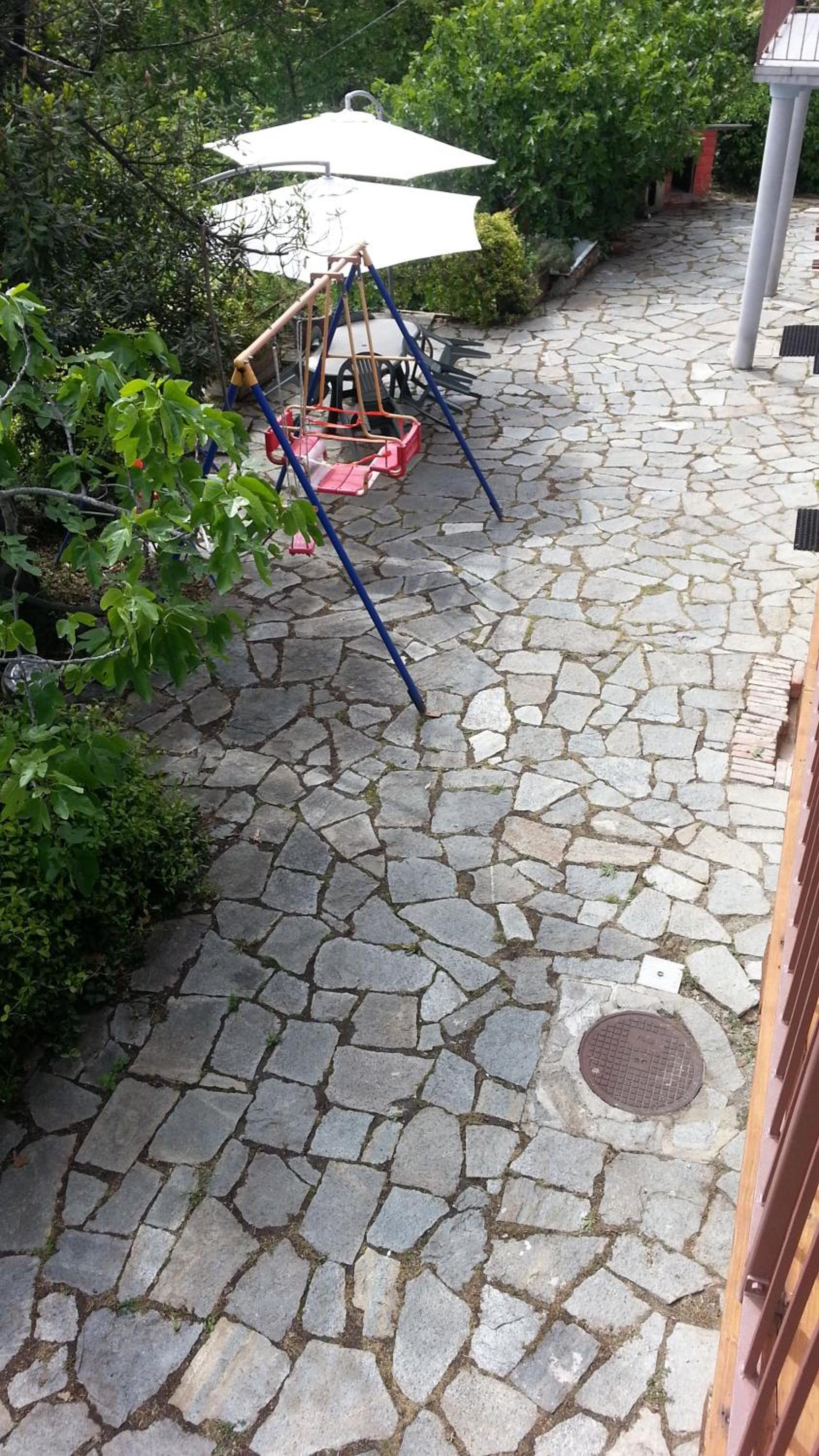 Photo 32