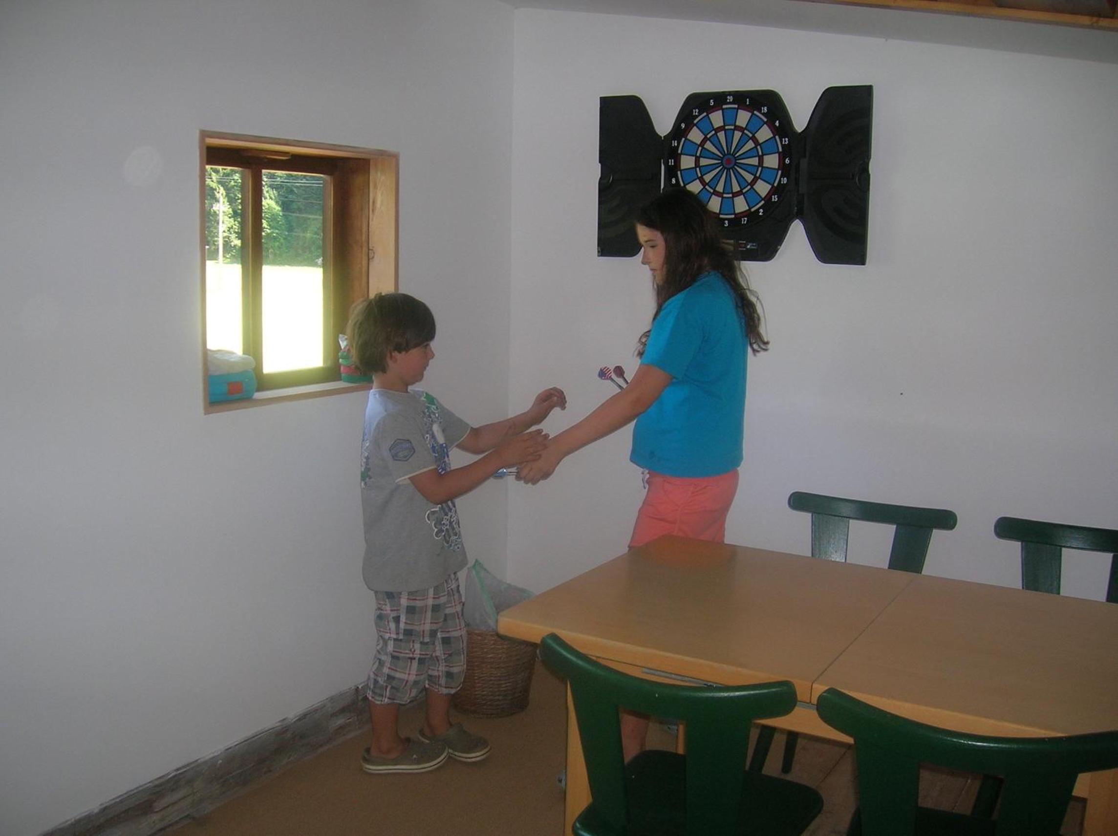 Photo 33