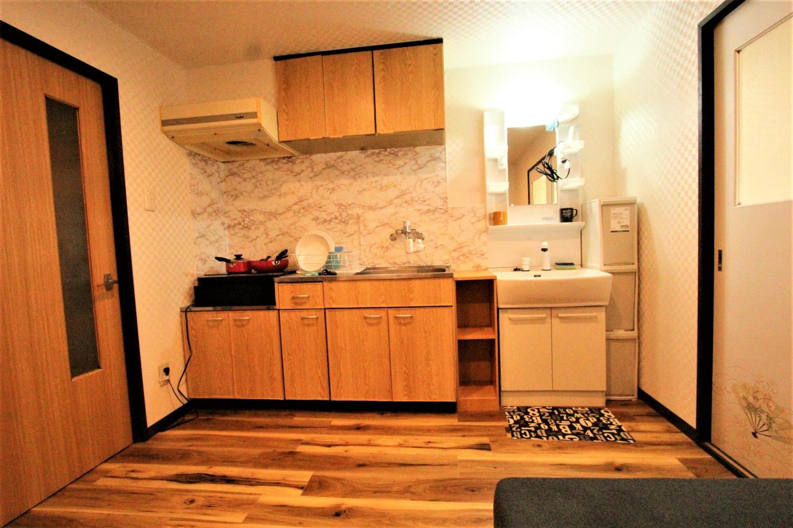 Photo 8