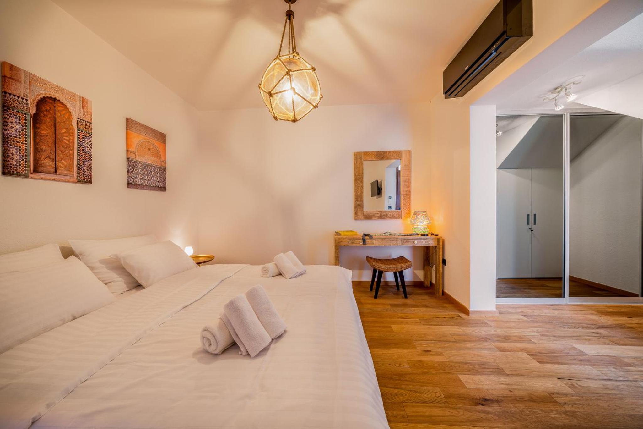 Nomad Luxury Villa view 4