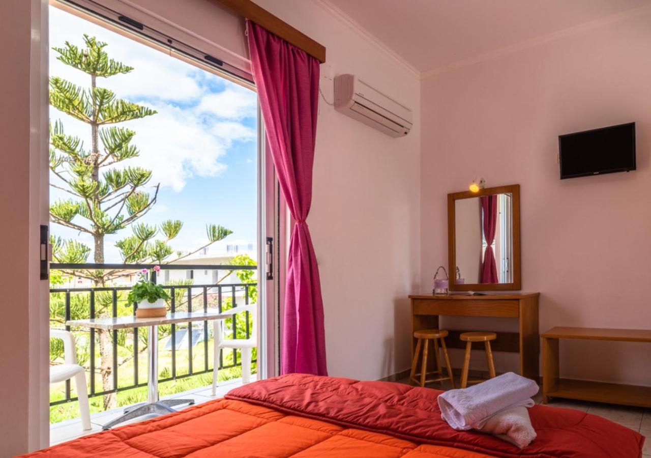 Anthi Studios & Apartments