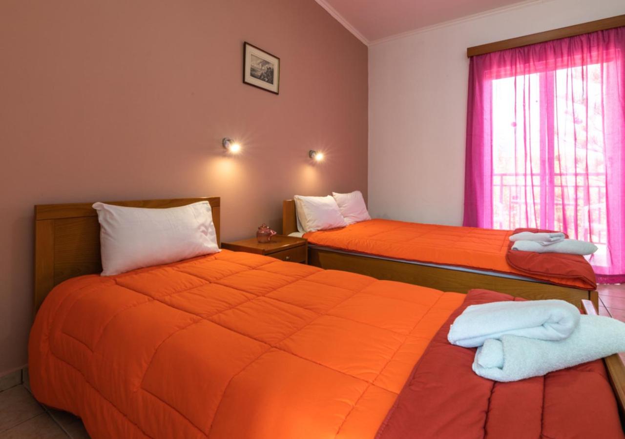 Anthi Studios & Apartments
