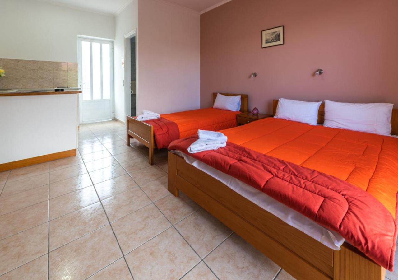 Anthi Studios & Apartments