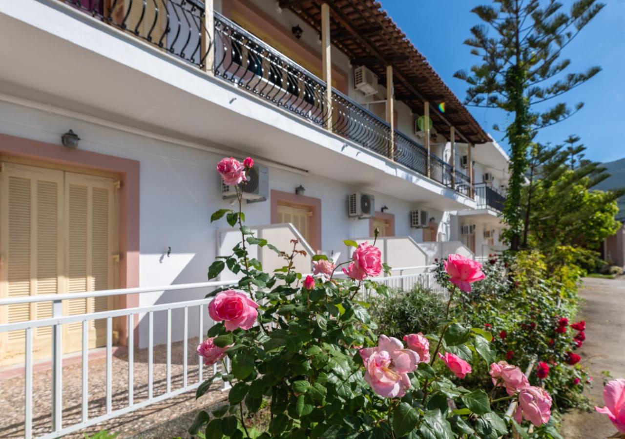 Anthi Studios & Apartments