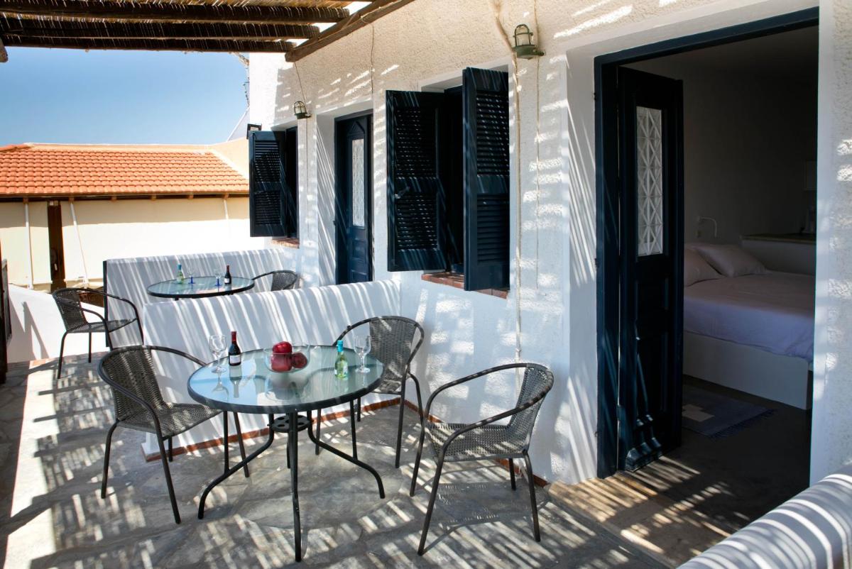 outdoor BBQ area