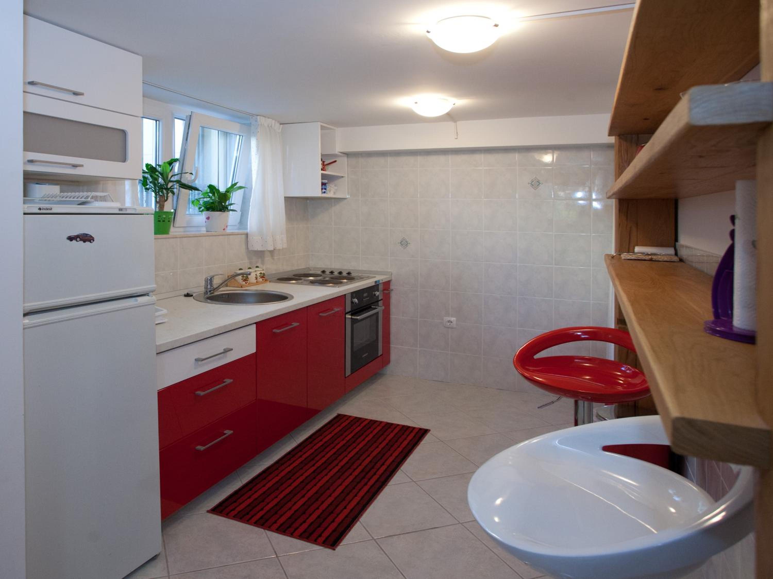 Kamenita Apartment view 5