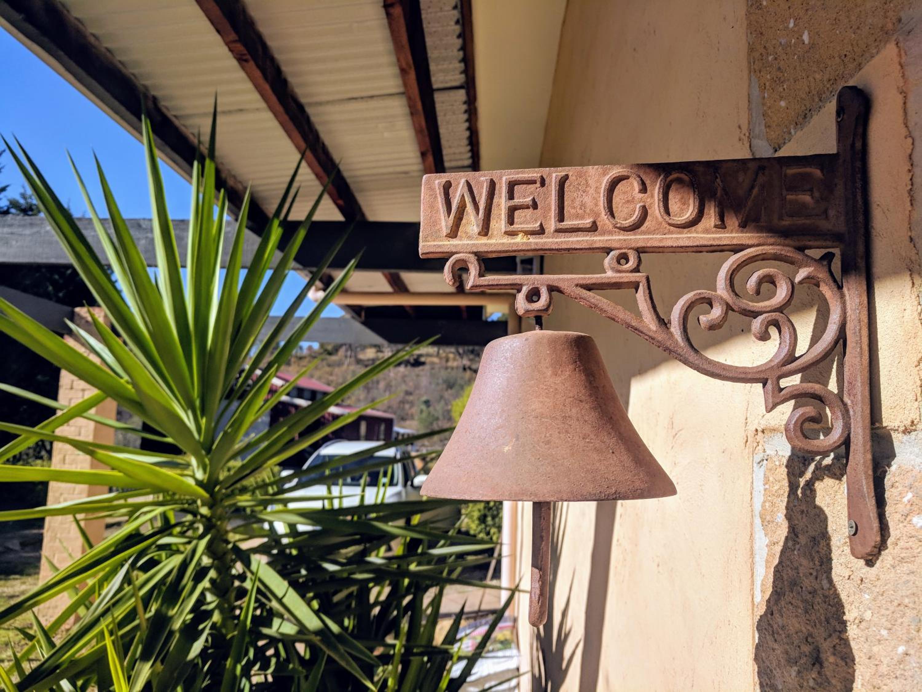 El Camino country cottage with terrace and stunning views