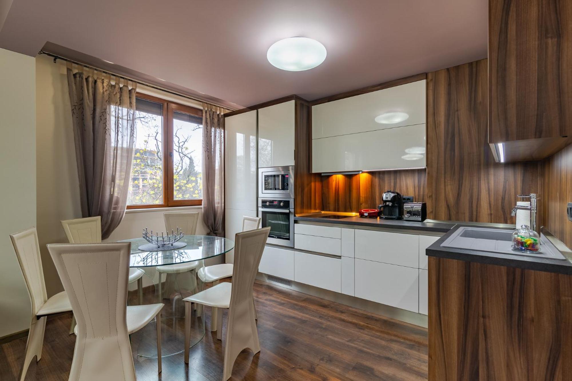 Cosy Luxury Flat in the Centrum- 90sqm - 3 rooms.