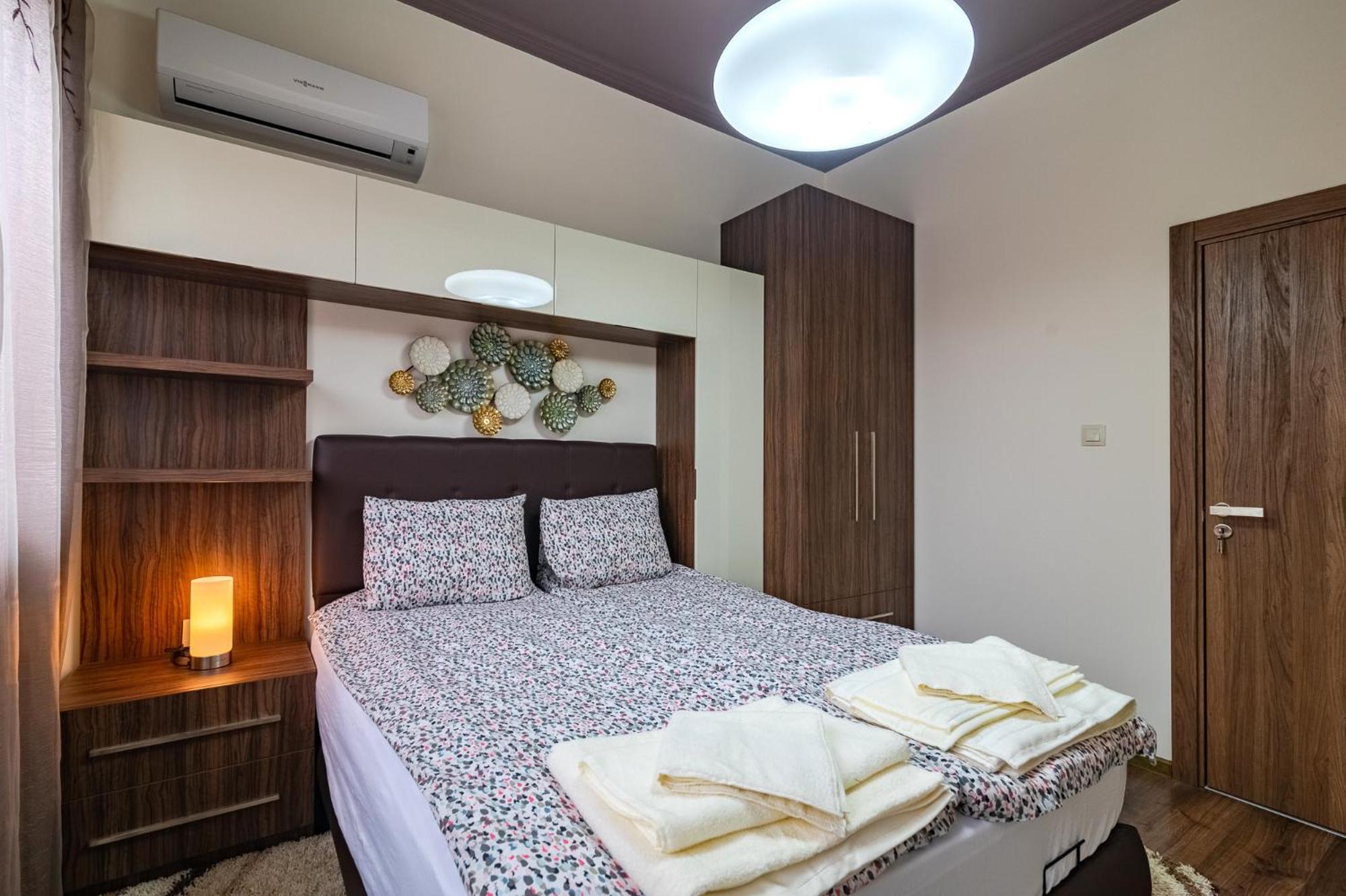 Cosy Luxury Flat in the Centrum- 90sqm - 3 rooms.