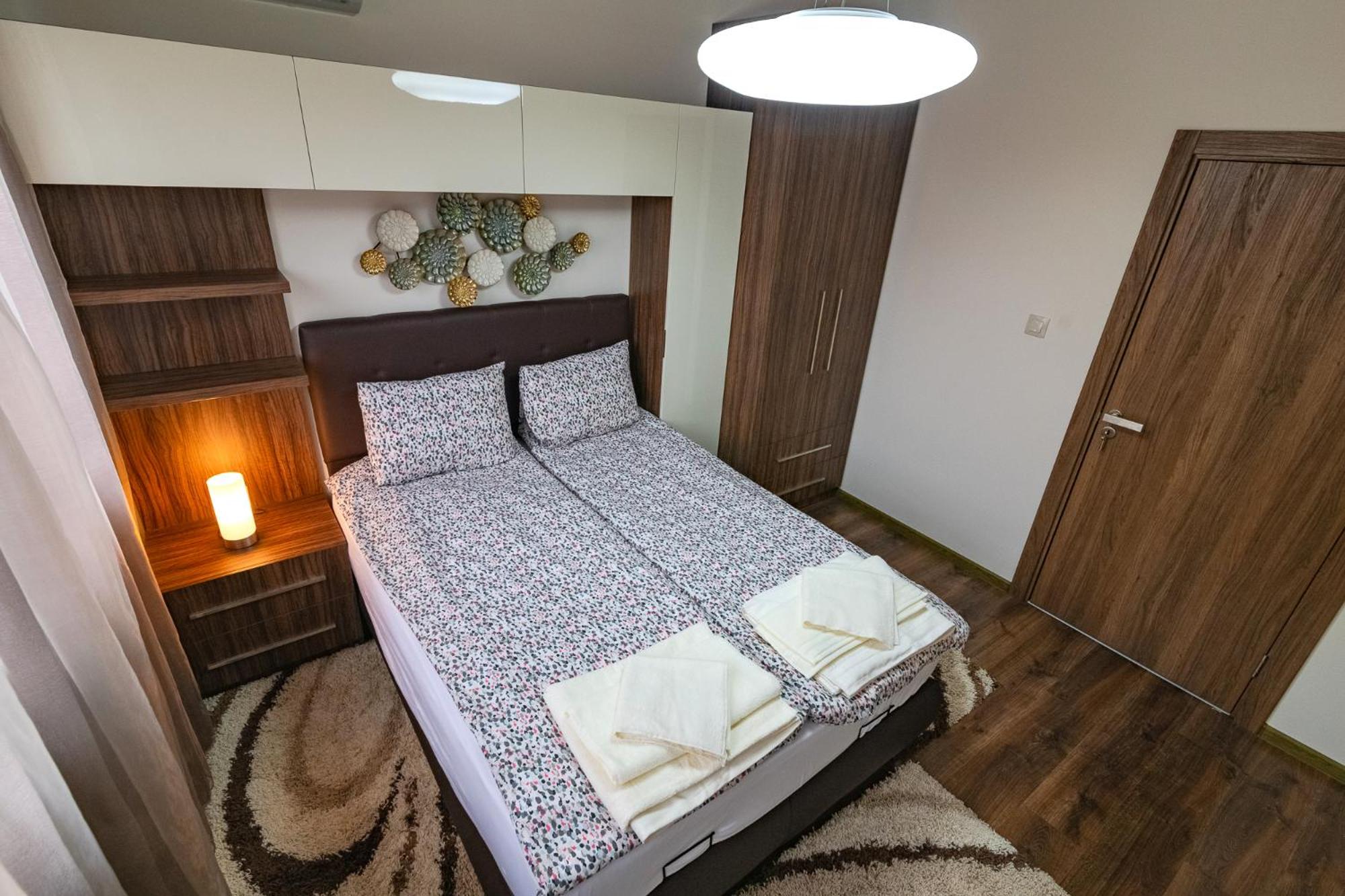 Cosy Luxury Flat in the Centrum- 90sqm - 3 rooms.