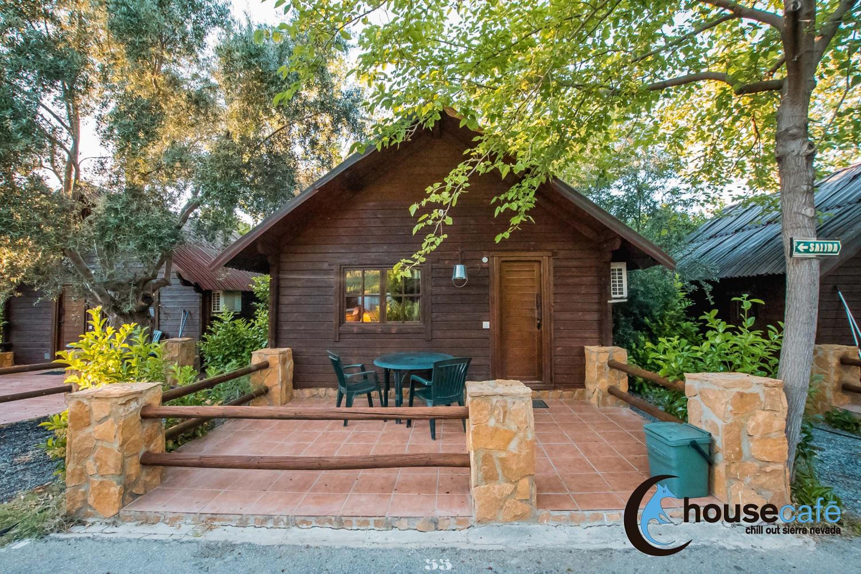 Fuente del Lobo Glamping & Bungalows - Adults Only