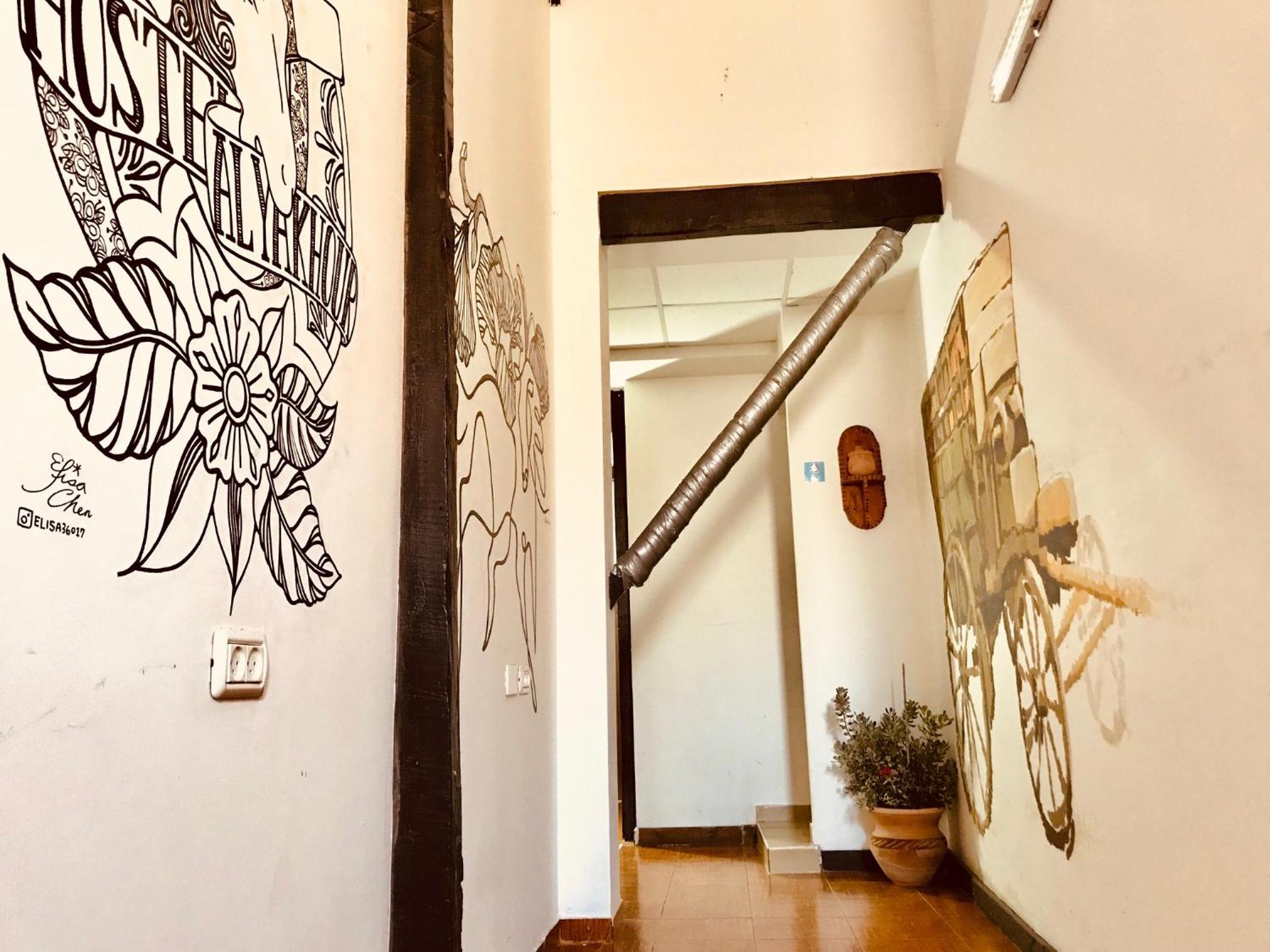 Al Yakhour Hostel