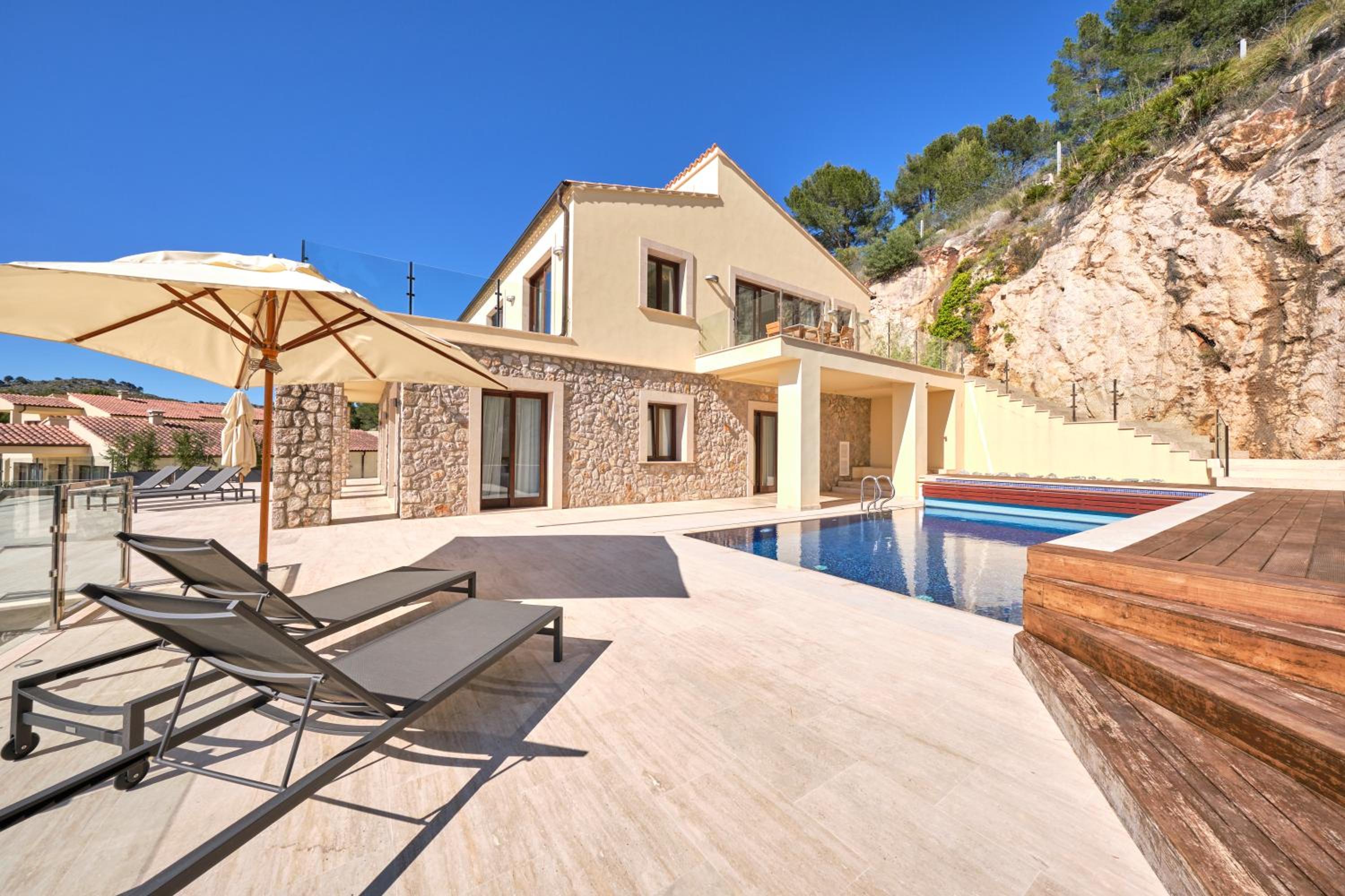 Villa Diamond by Cap Vermell Estate photo 3