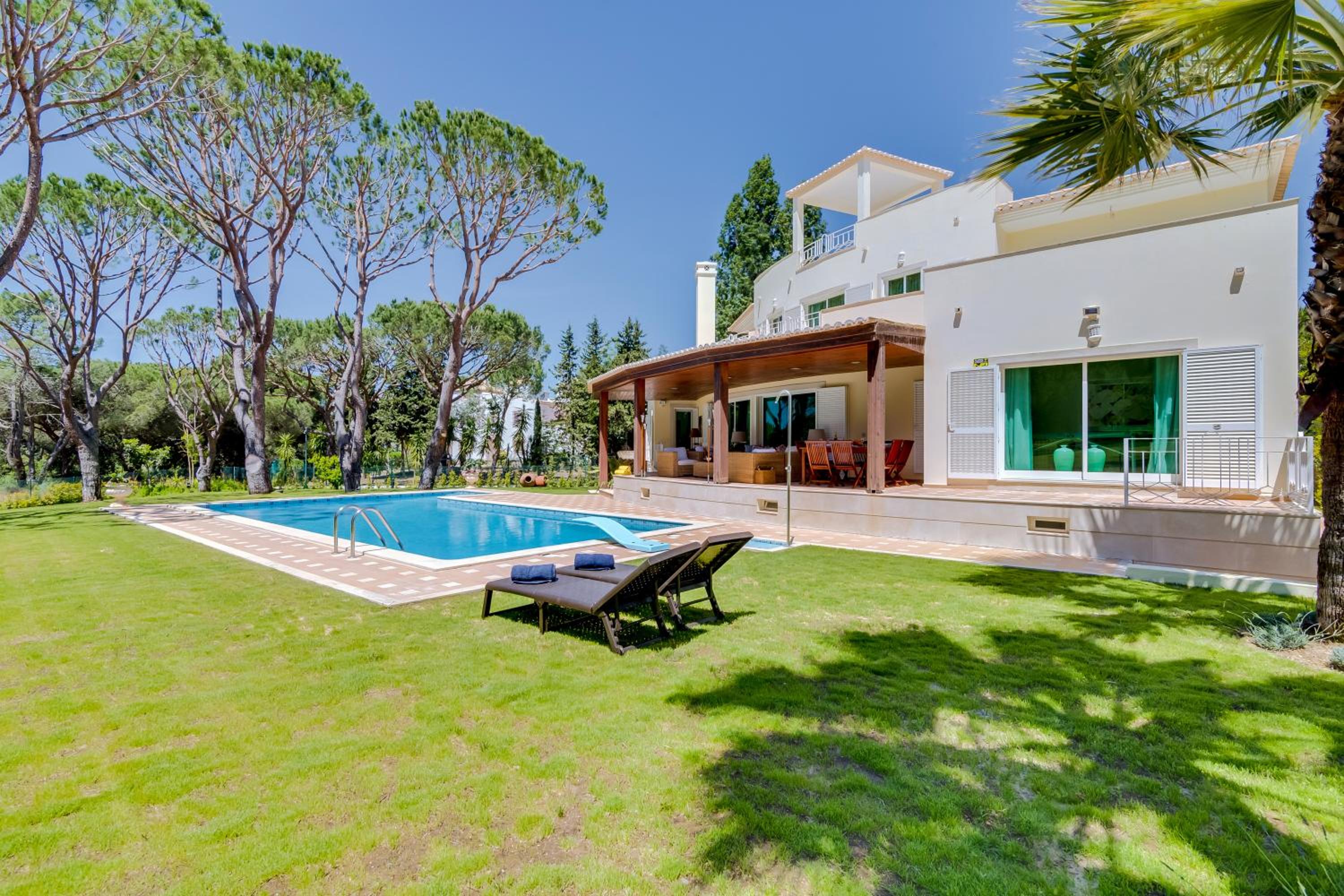 OnJ Vilamoura view 4