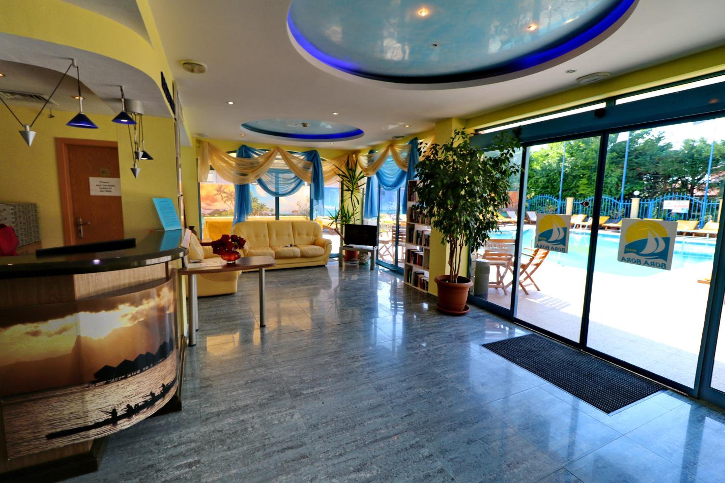 recepcion & lobby