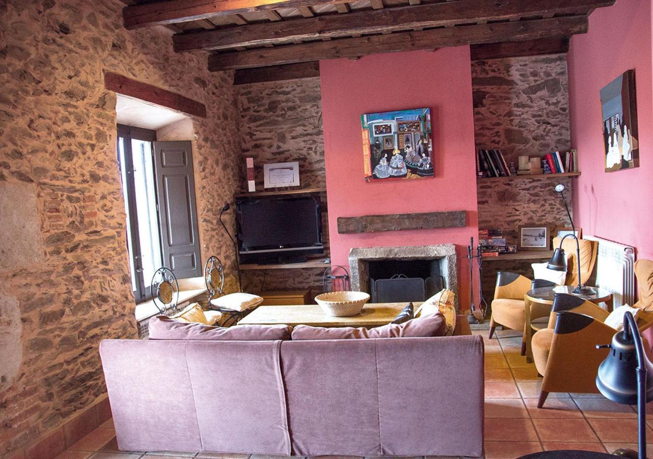 Casa Rural La Torrecilla con PISCINA PRIVADA