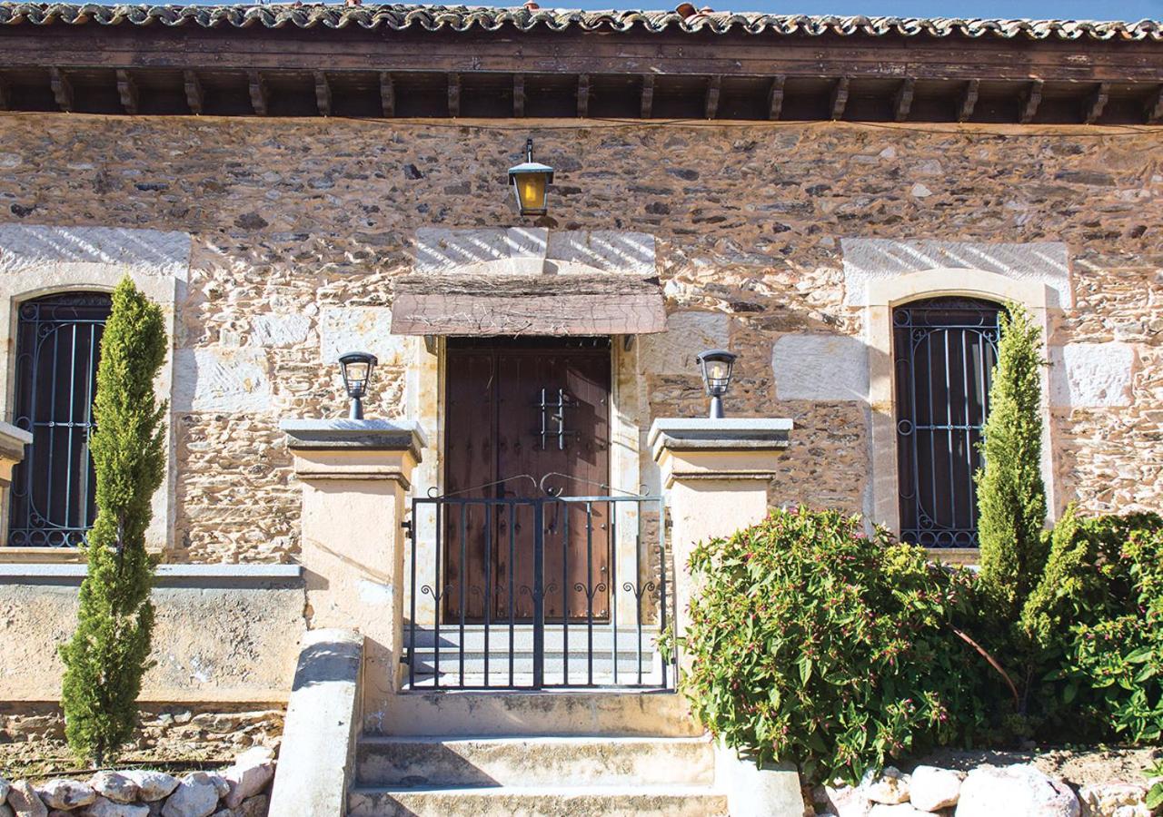 Casa Rural La Torrecilla con PISCINA PRIVADA