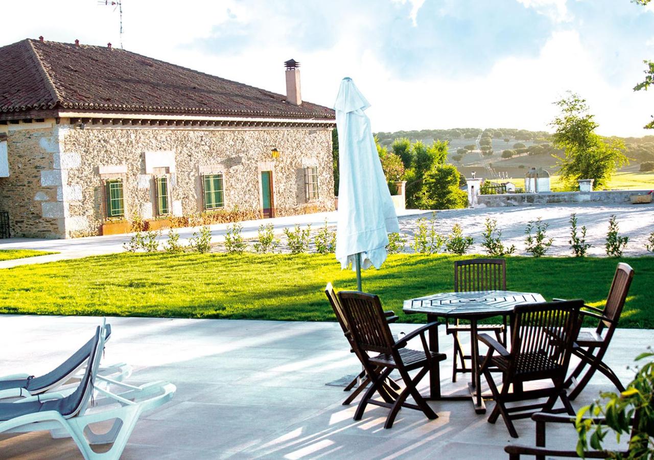 Casa Rural La Torrecilla con PISCINA PRIVADA