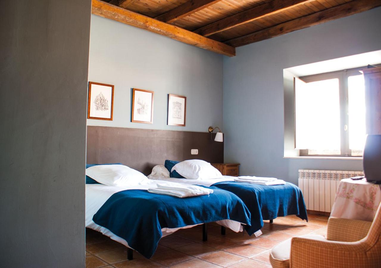 Casa Rural La Torrecilla con PISCINA PRIVADA