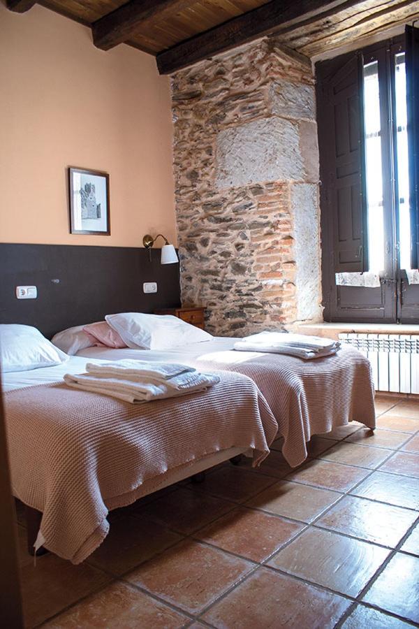 Casa Rural La Torrecilla con PISCINA PRIVADA