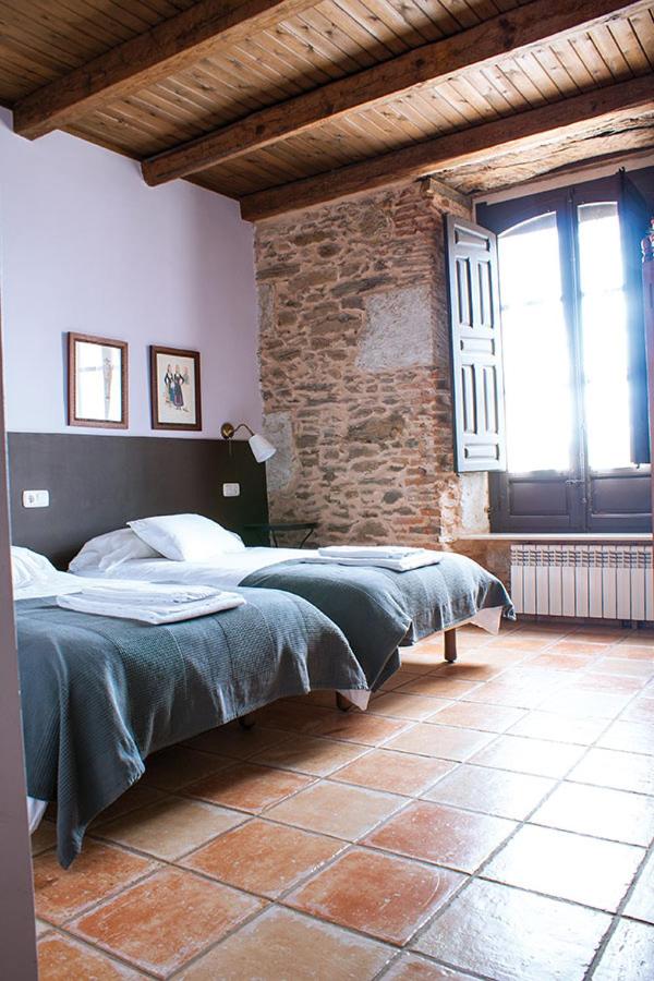 Casa Rural La Torrecilla con PISCINA PRIVADA