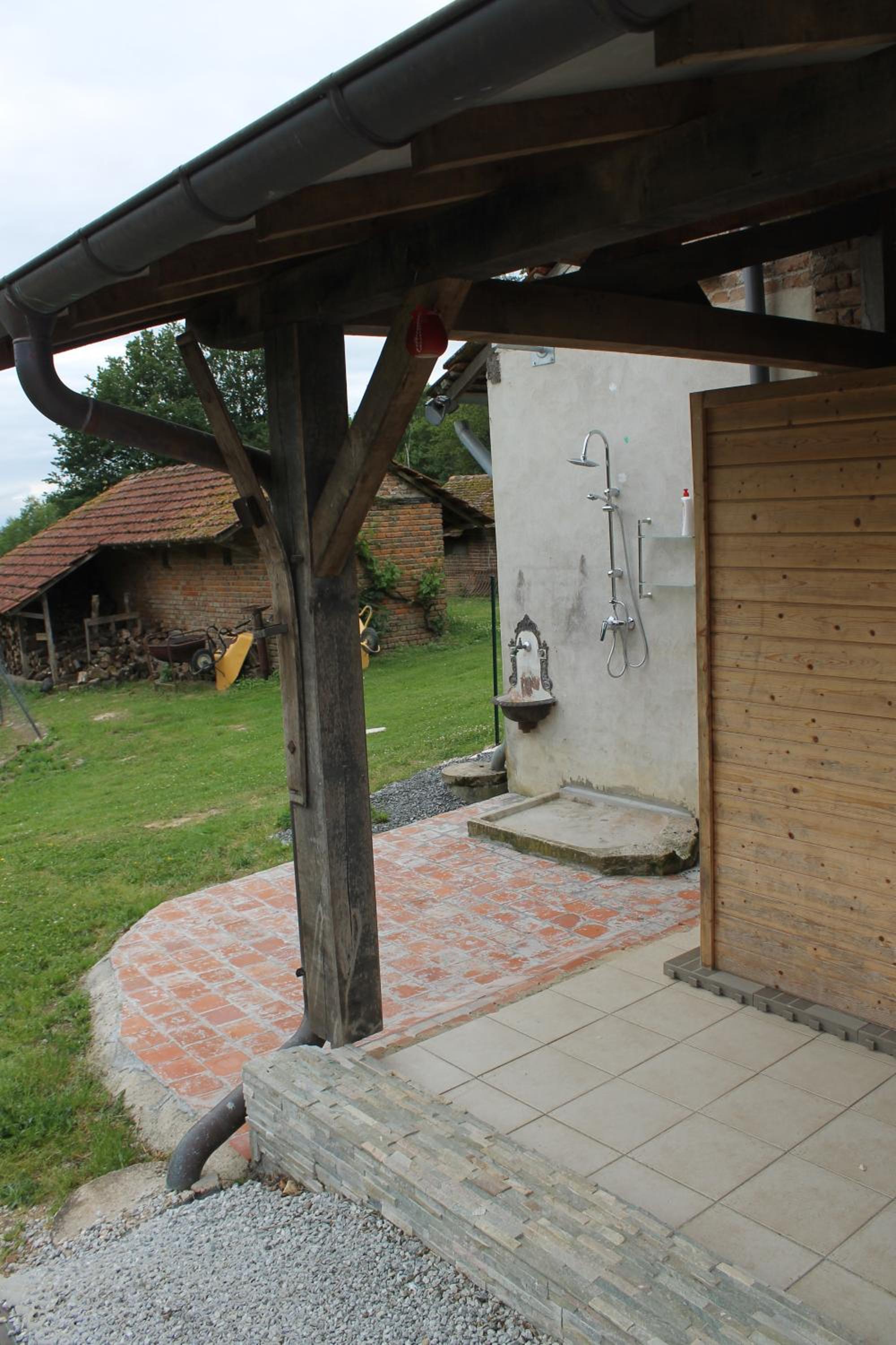 Photo 24