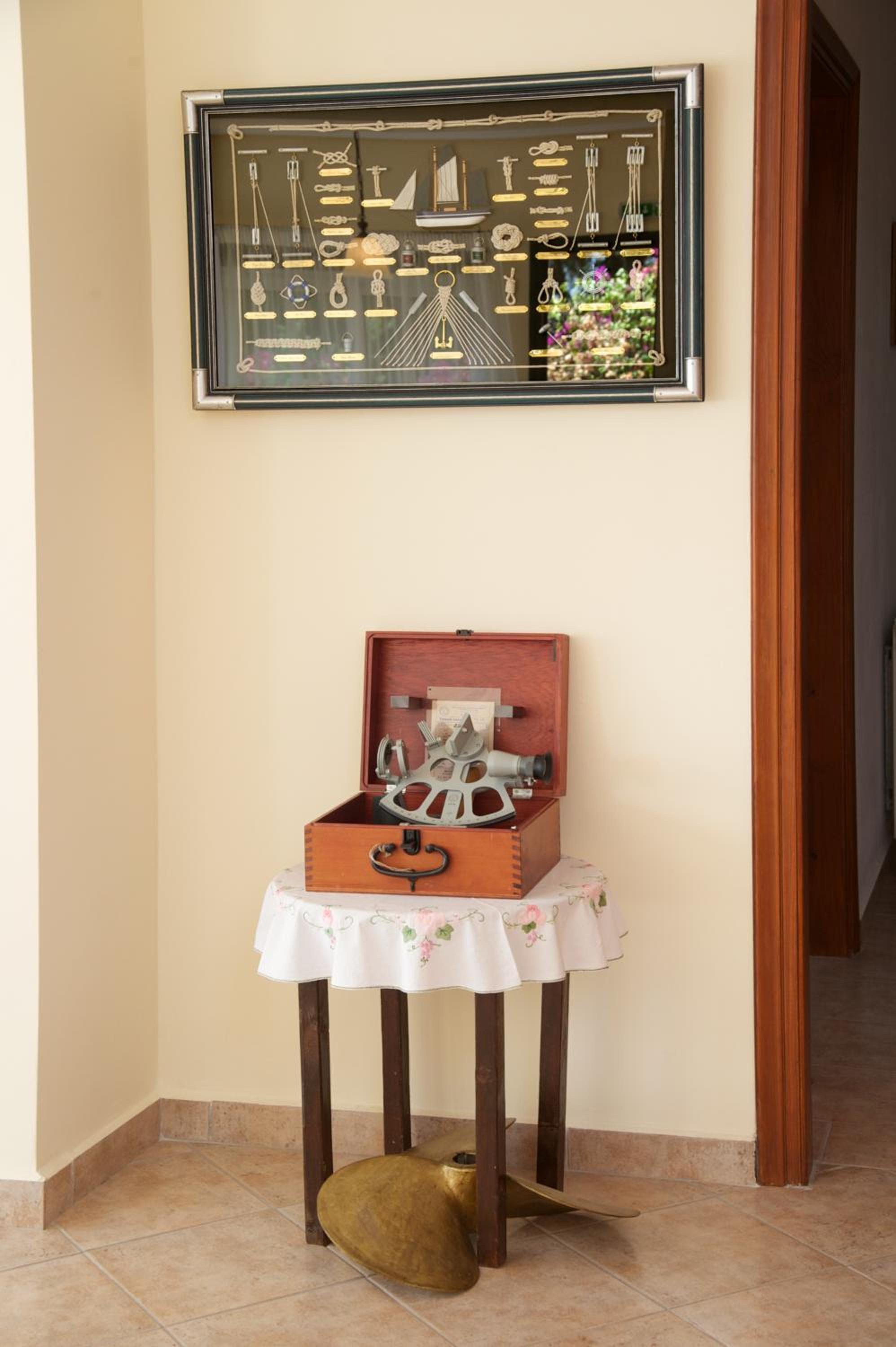 Faos Luxury Apartments photo 4