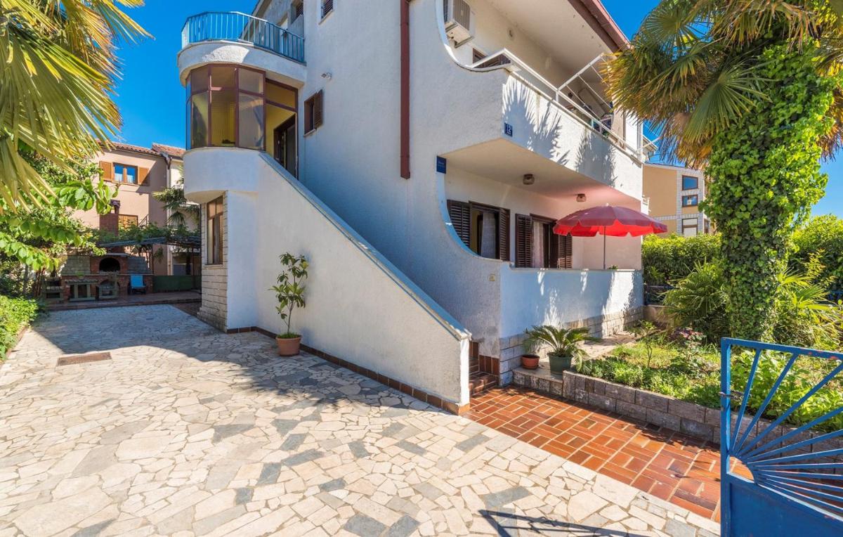 Bibaj - Property Image 12