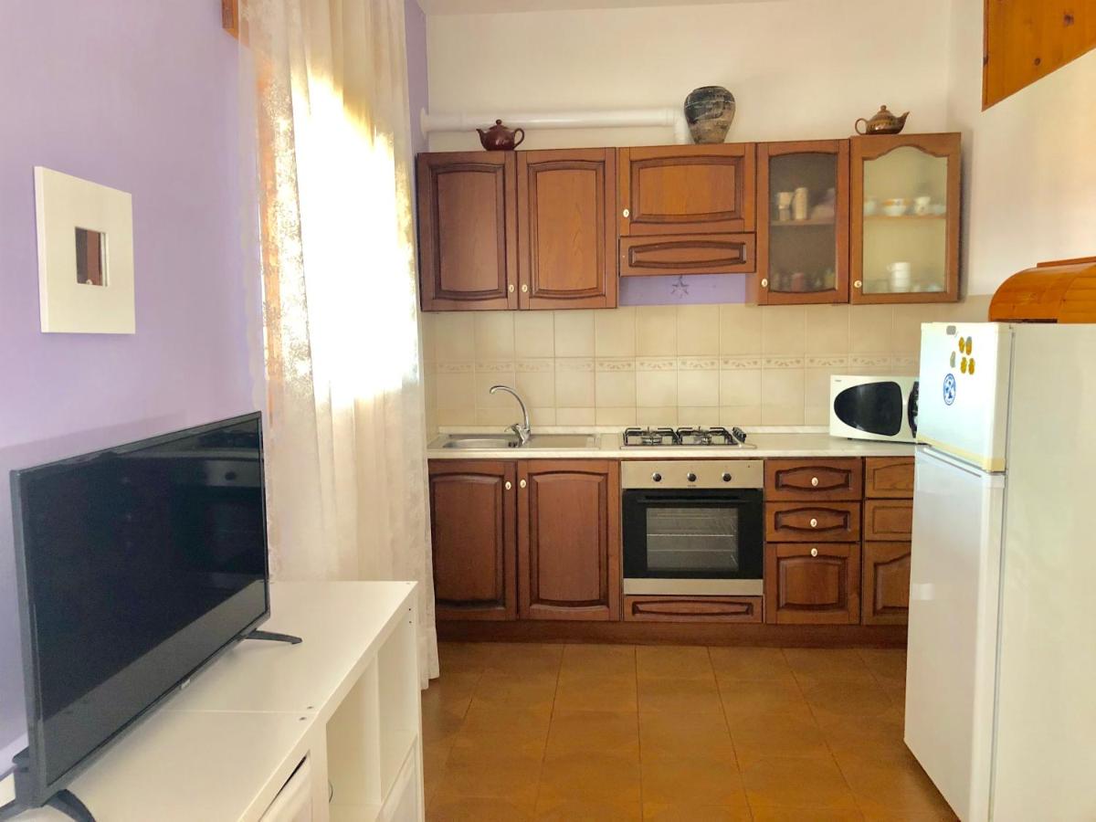Apartment Arianna 150mt from beach photo 4