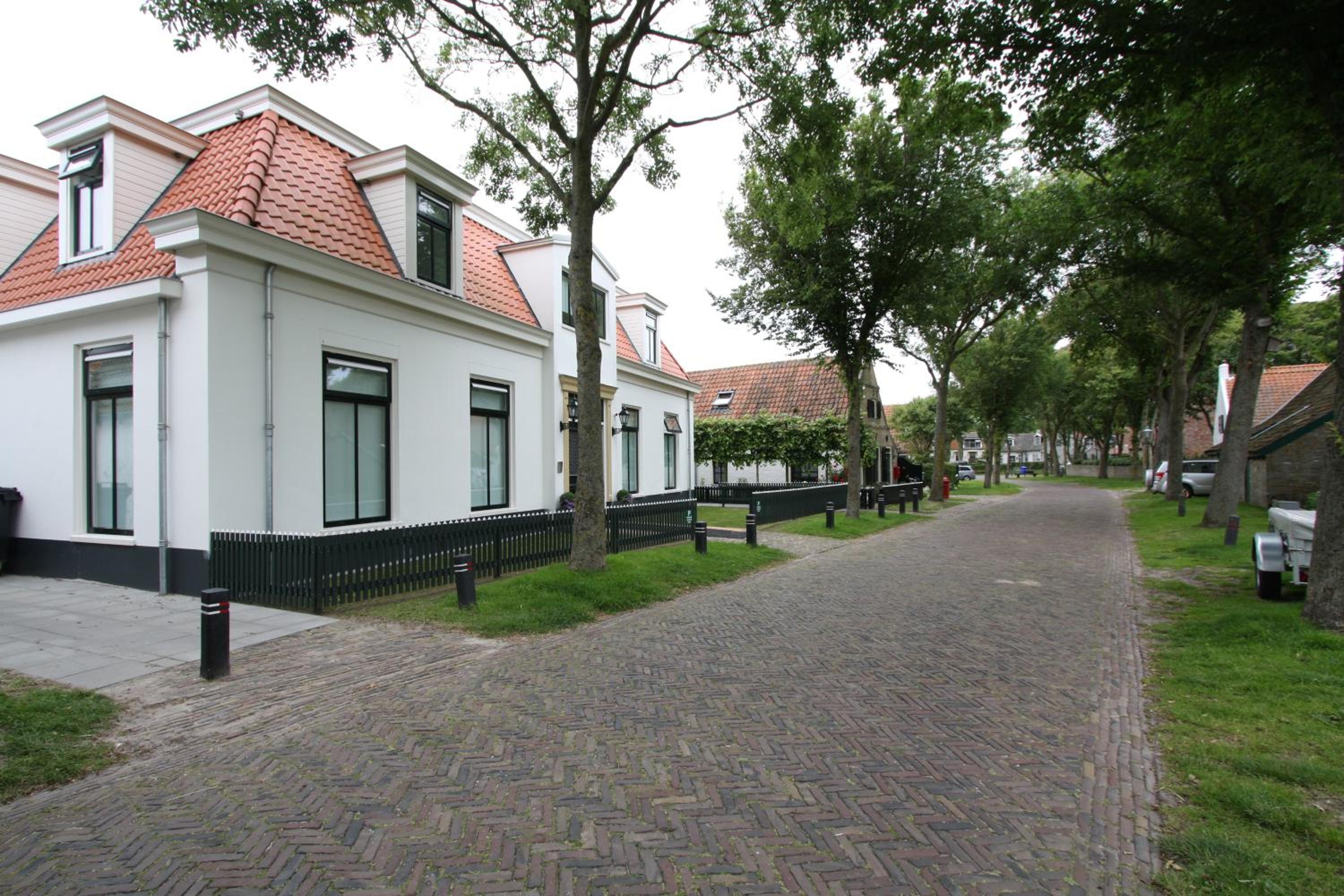 Photo 42