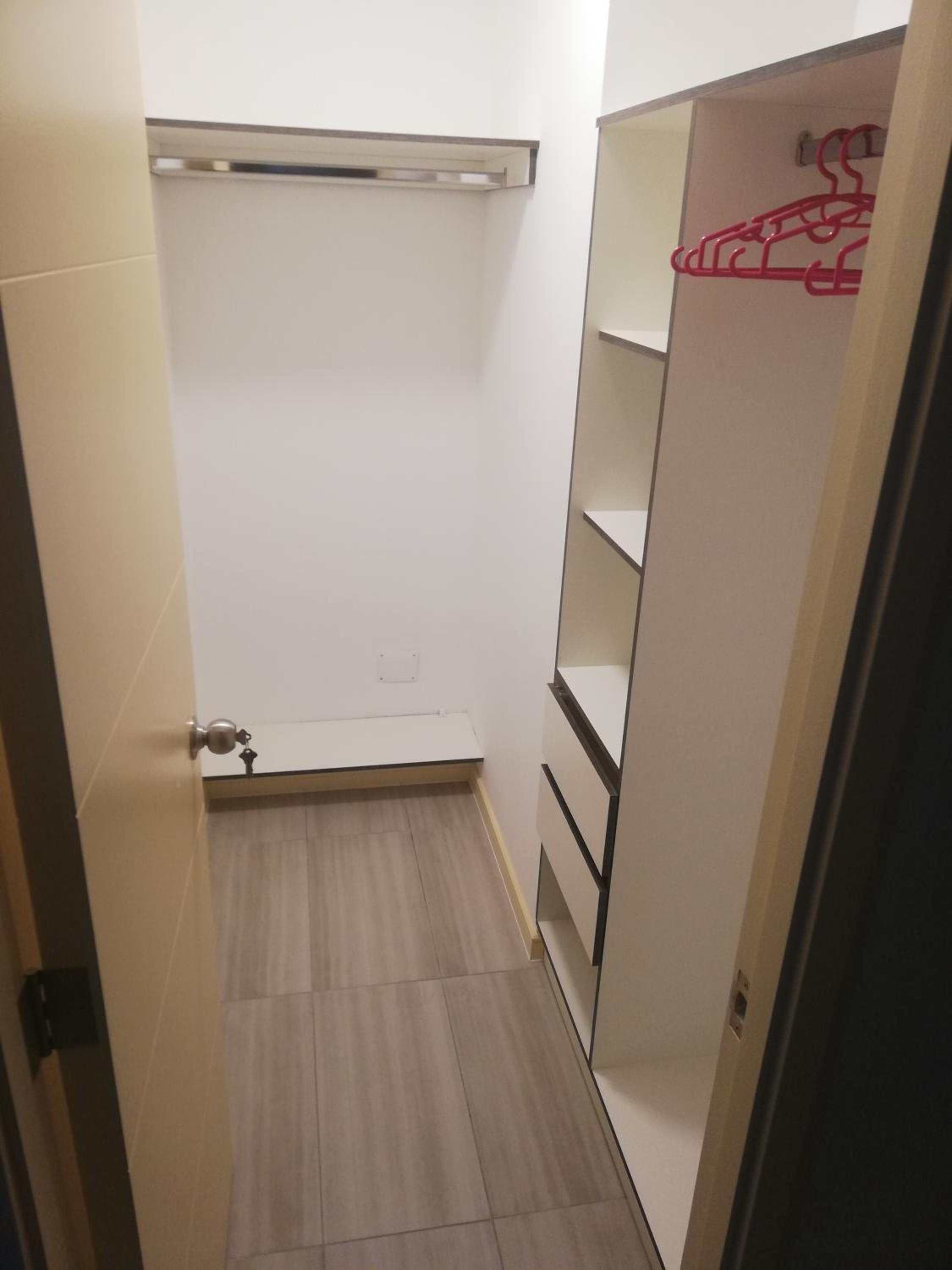 Depto Ginebra 1 dorm con estacionamiento