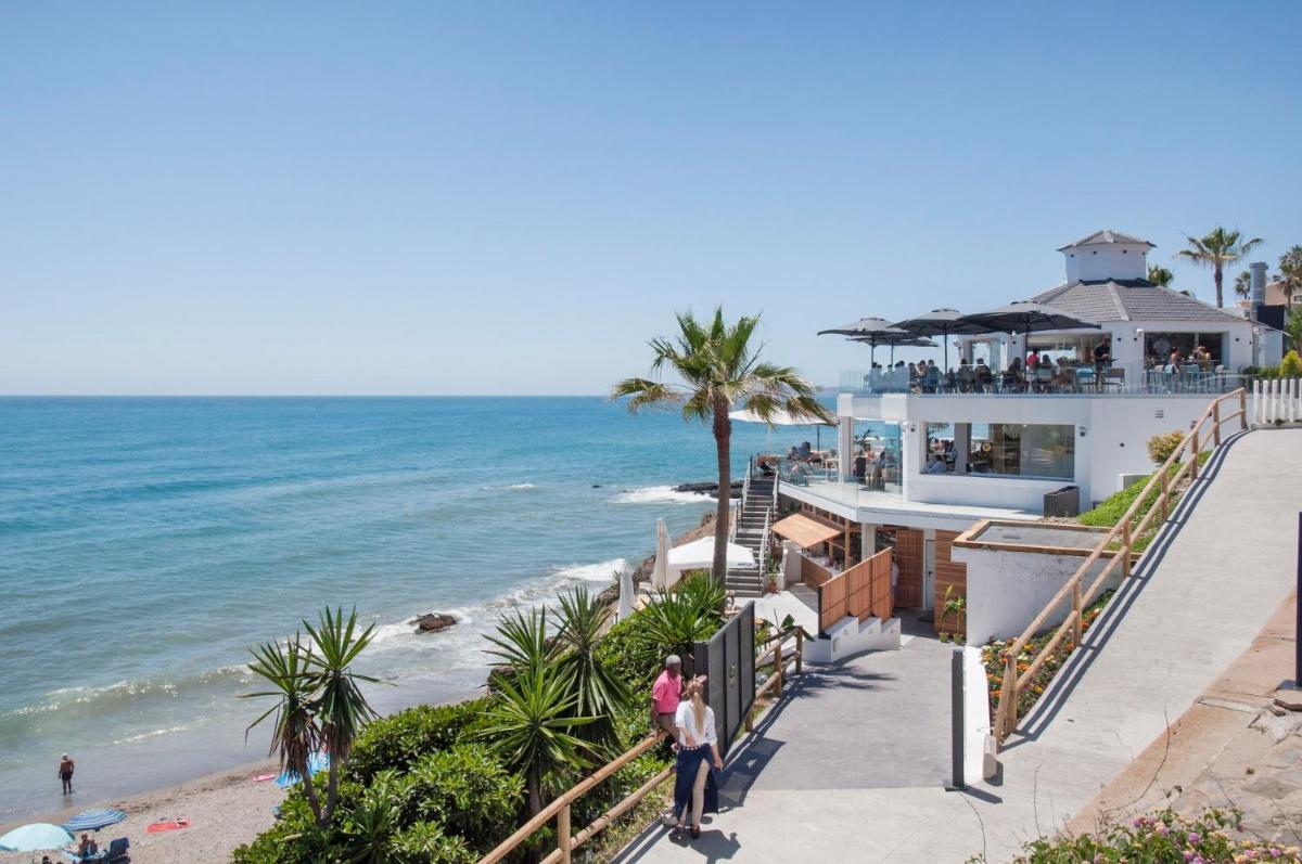 Apartamento Playaquebrada view 4