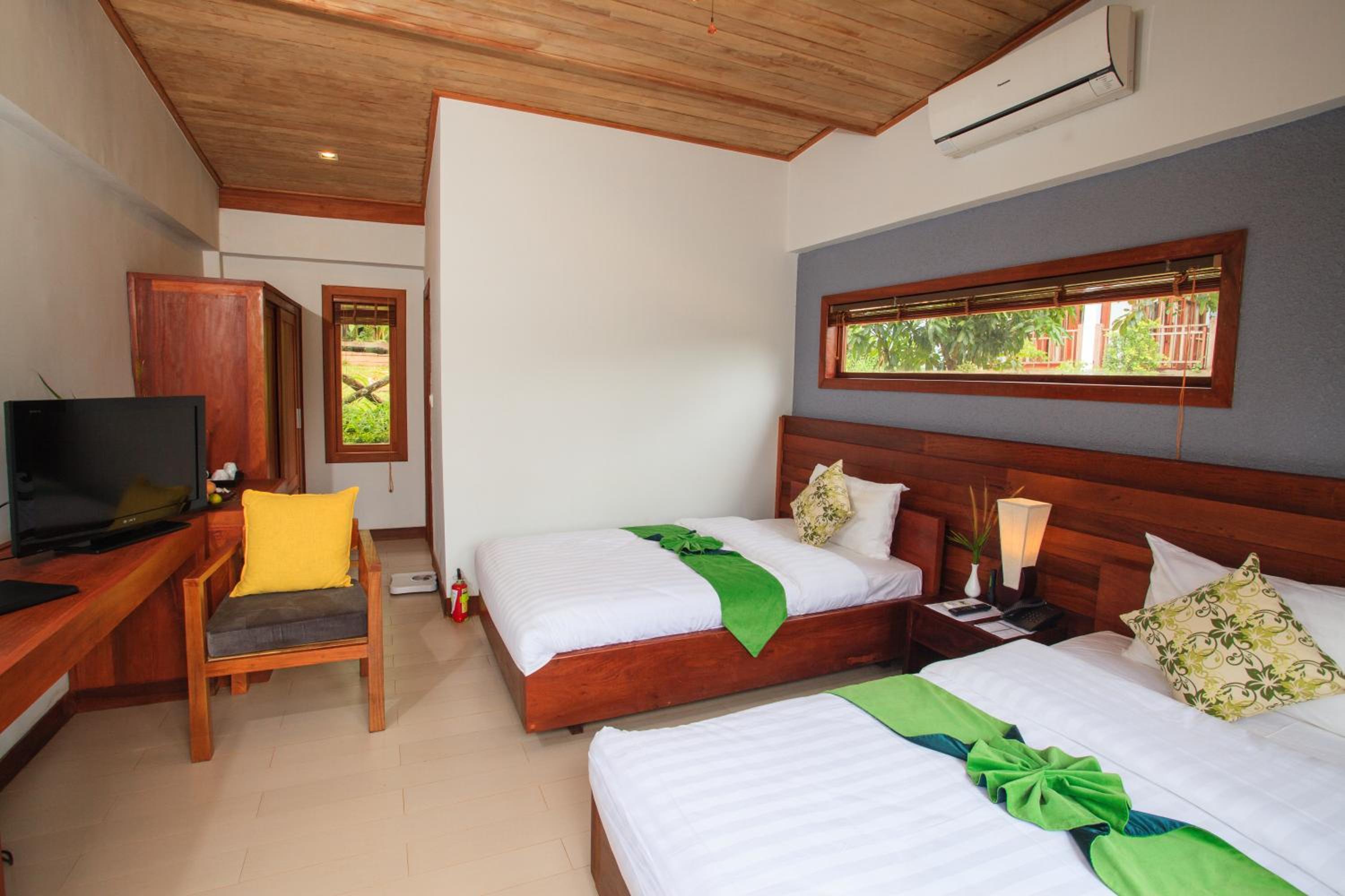 Mayura Hill Resort