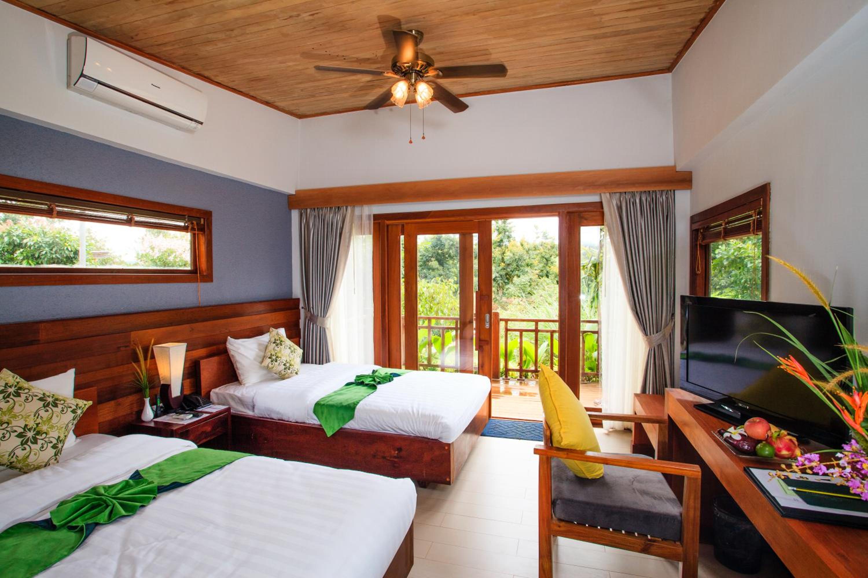 Mayura Hill Resort