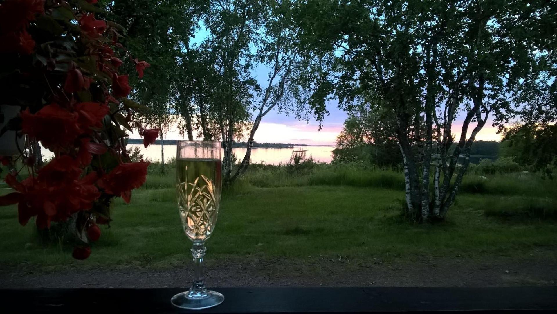 Hotel Kumlinge Stugor - Image 1