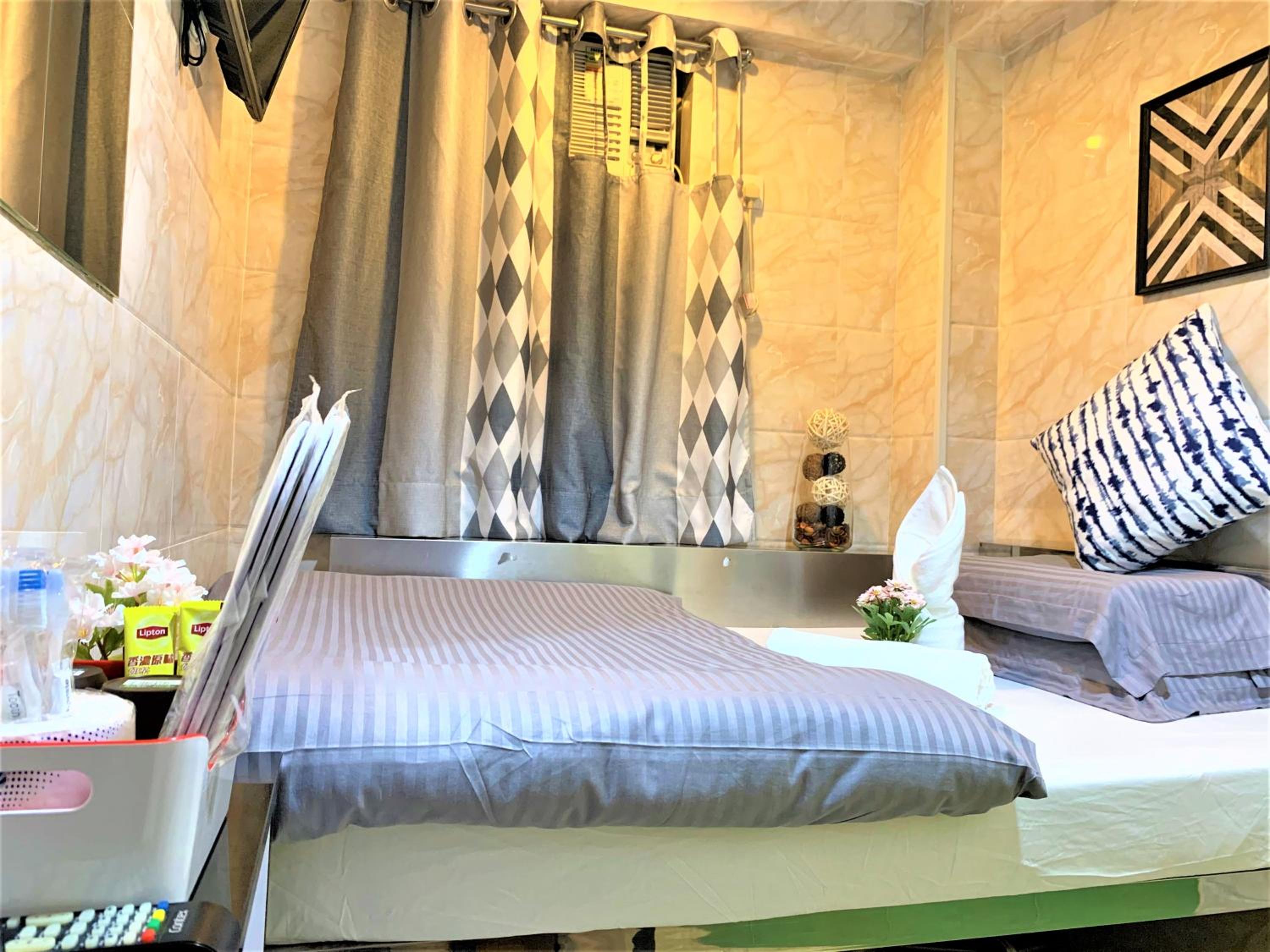 Super Guest House