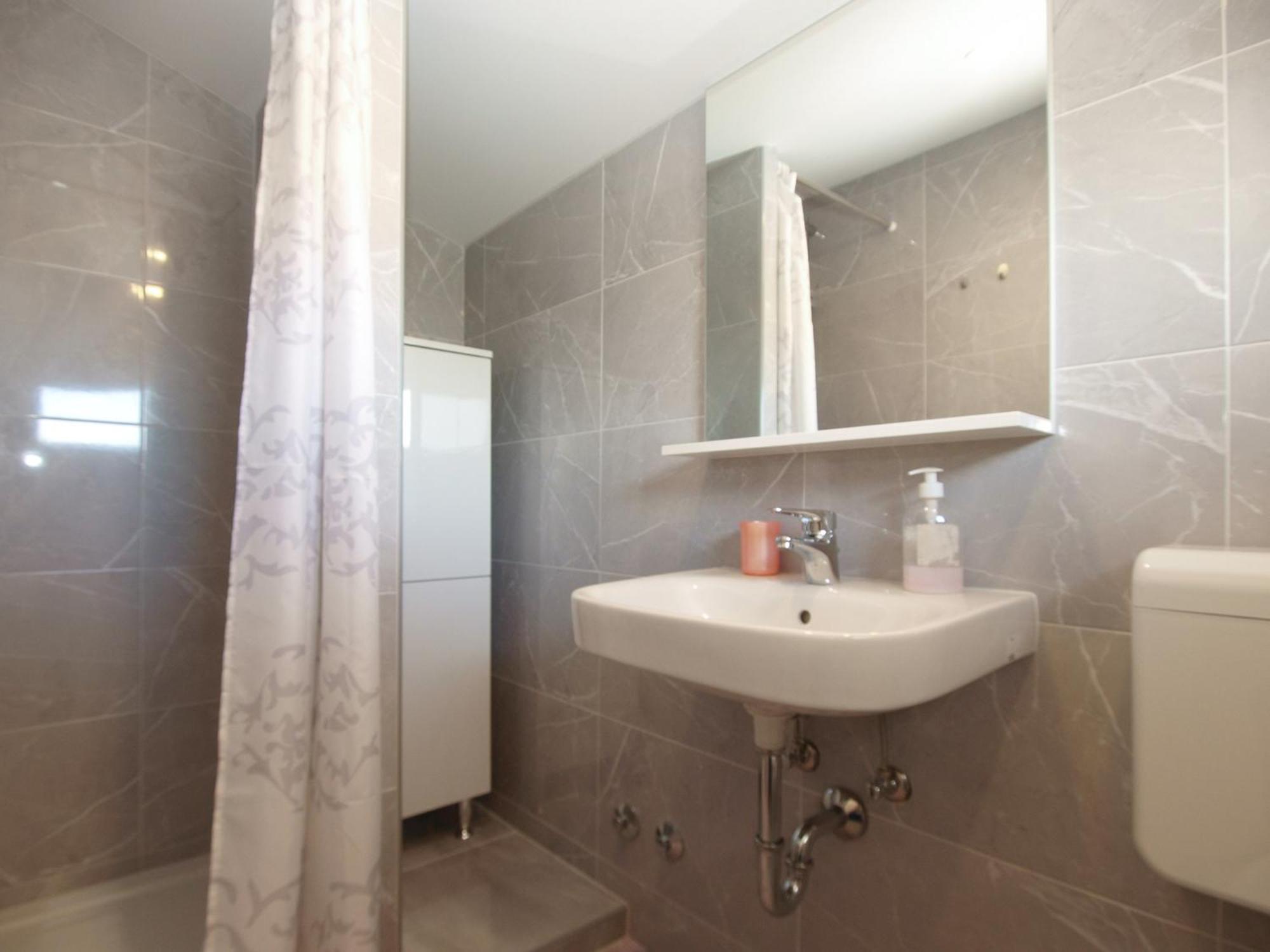 Apartments Dragica 1251