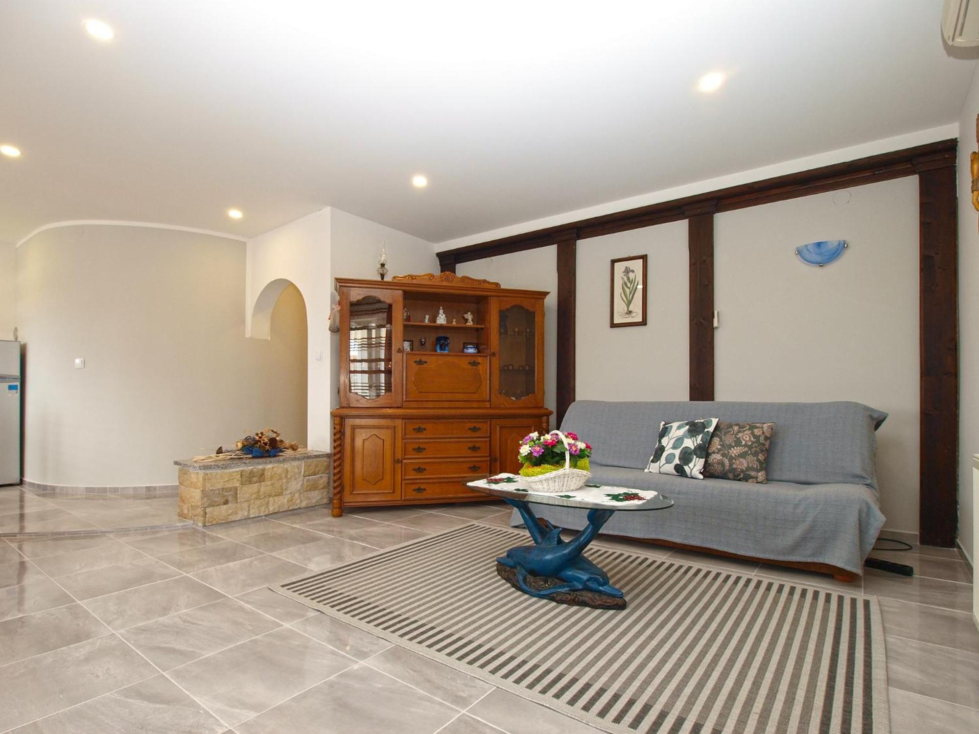 Apartments Dragica 1251
