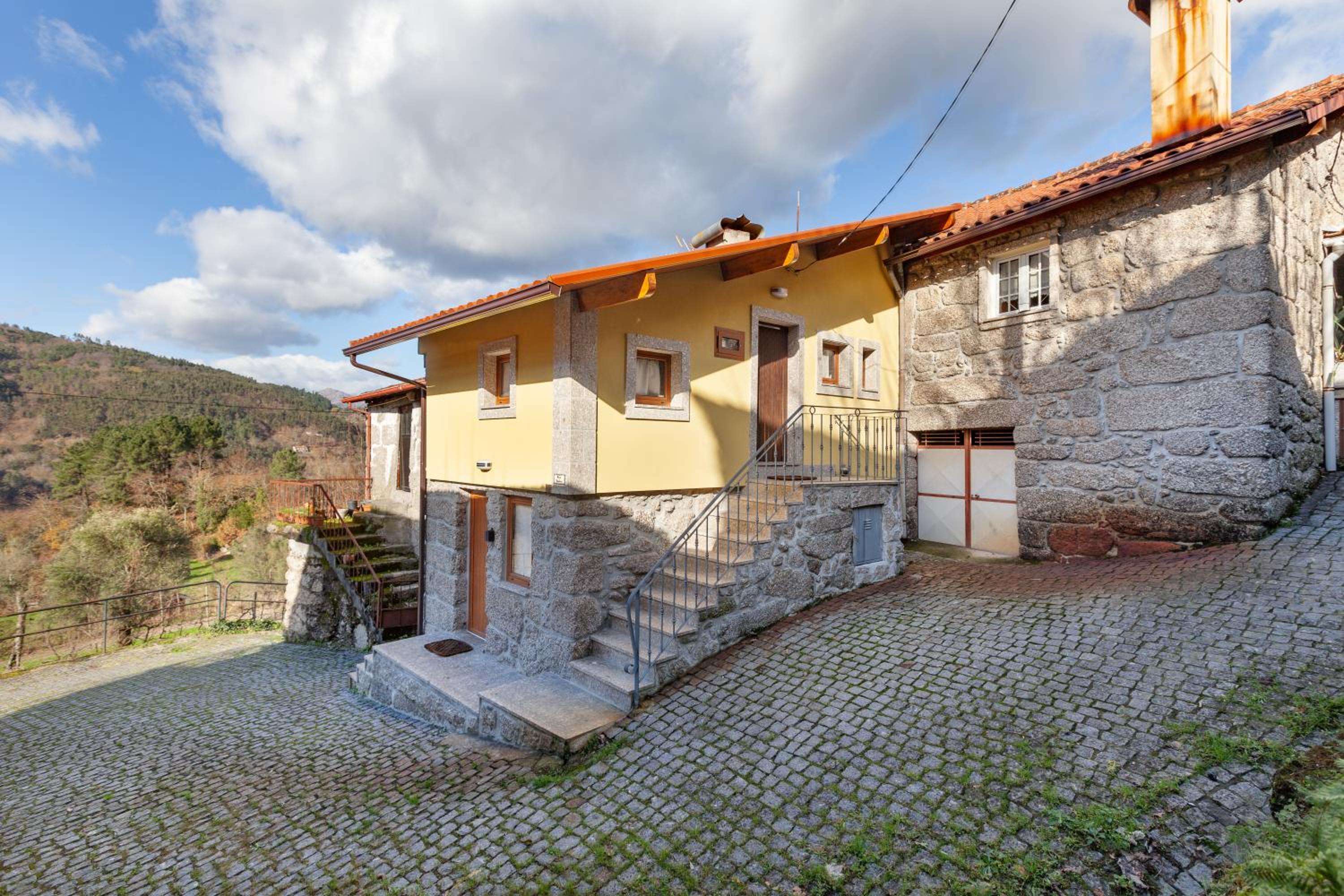 Casa das Bonecas view 2