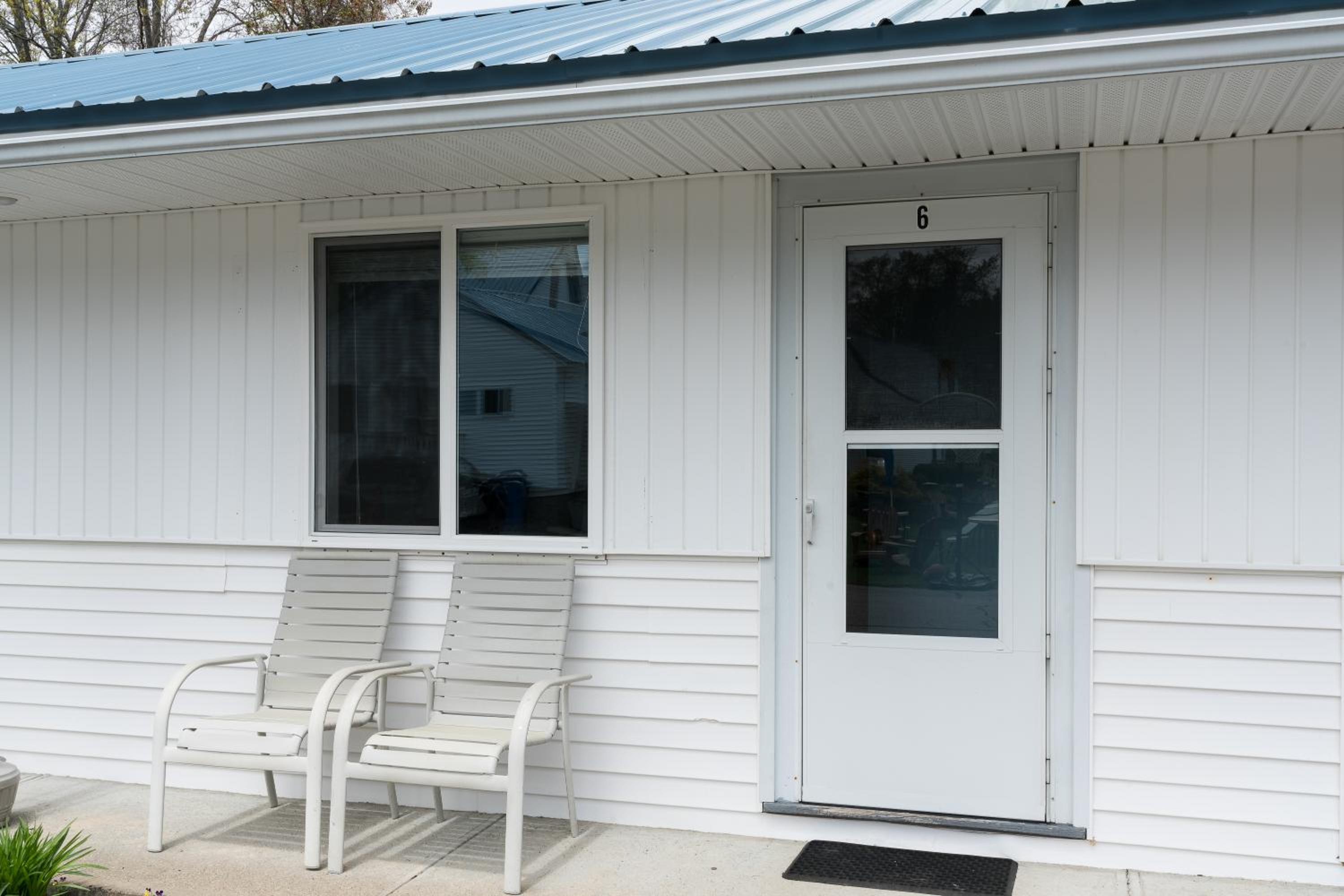 Ne'r Beach Motel