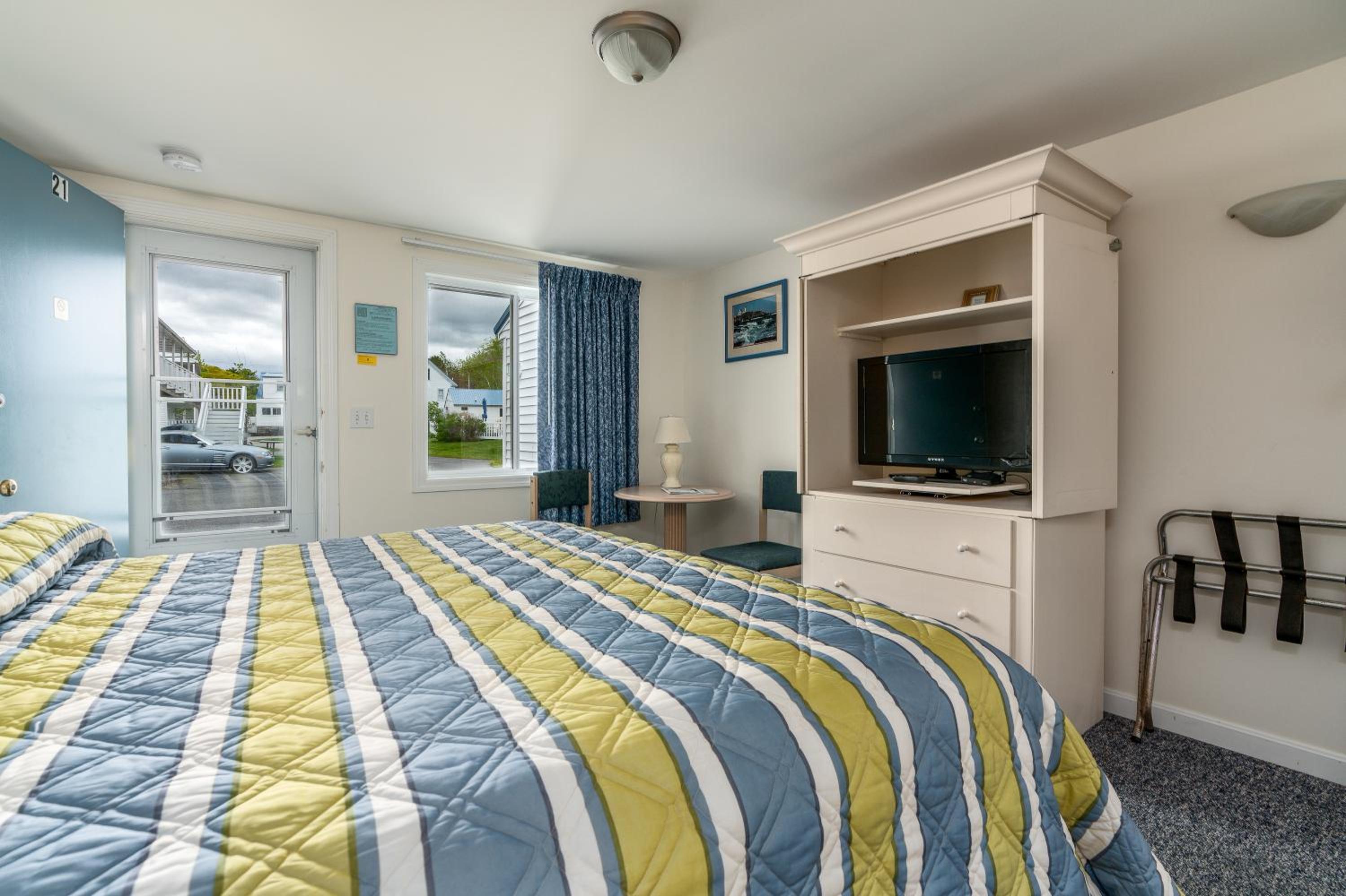 Ne'r Beach Motel