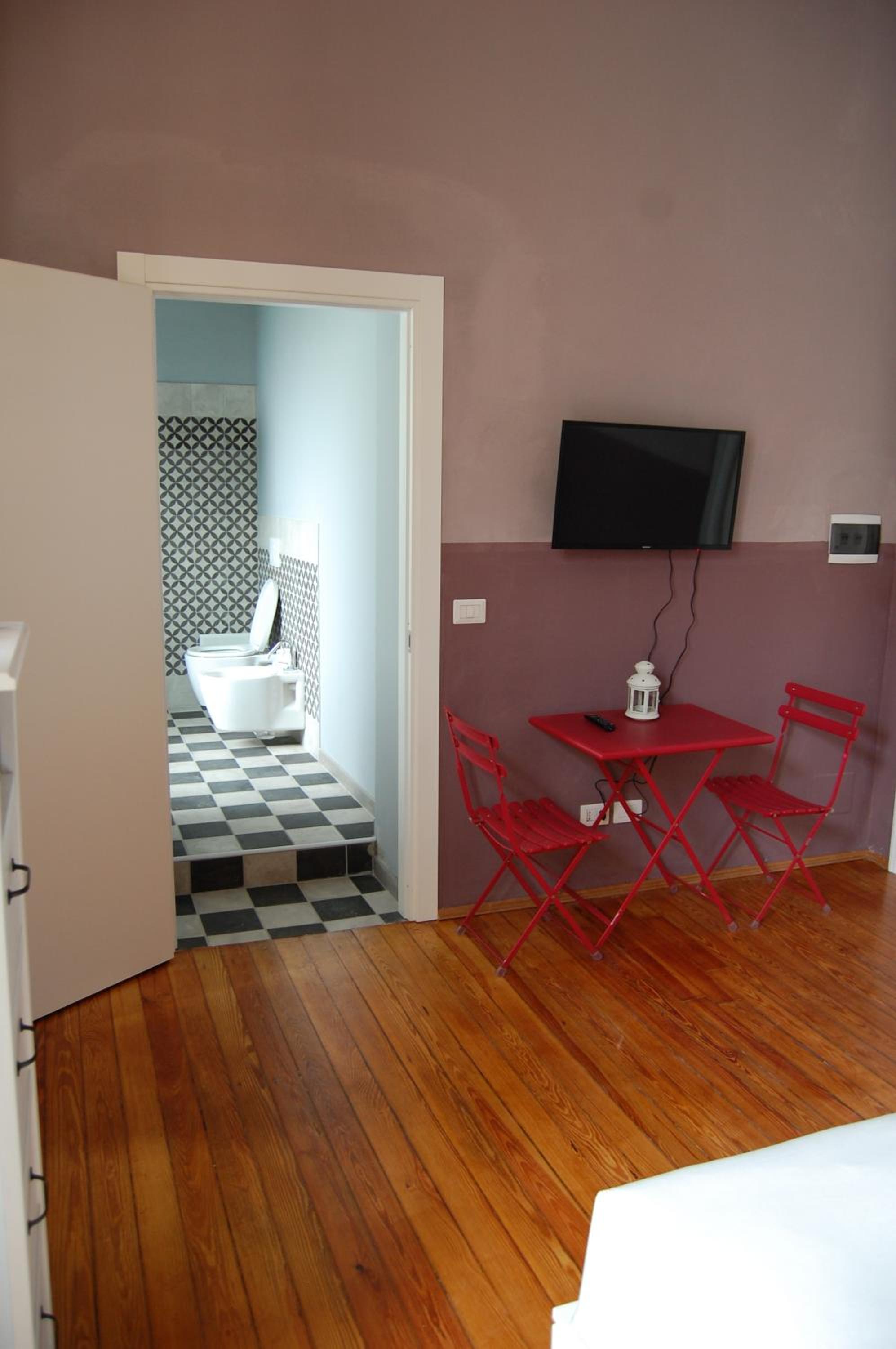 Photo 18