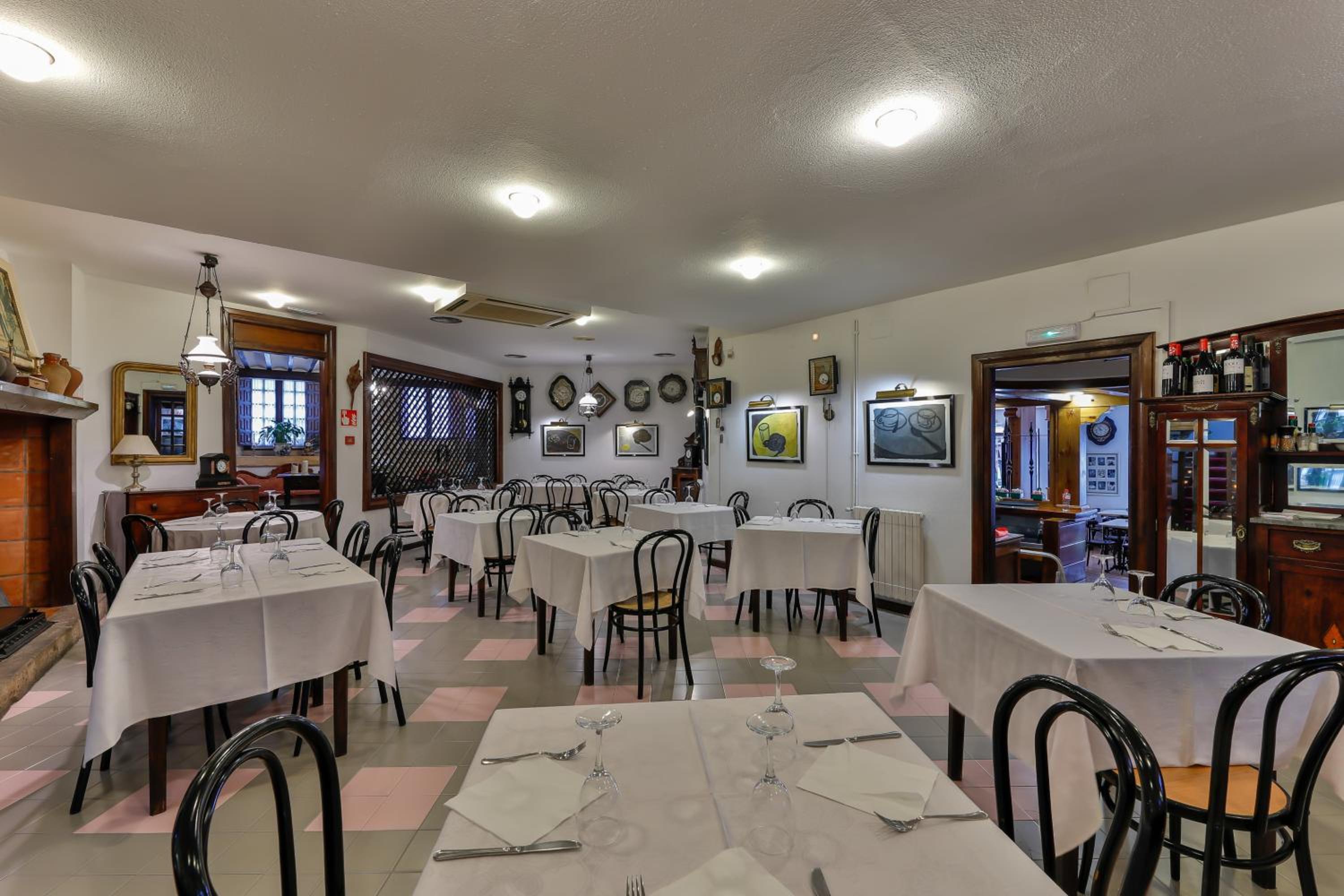restaurant