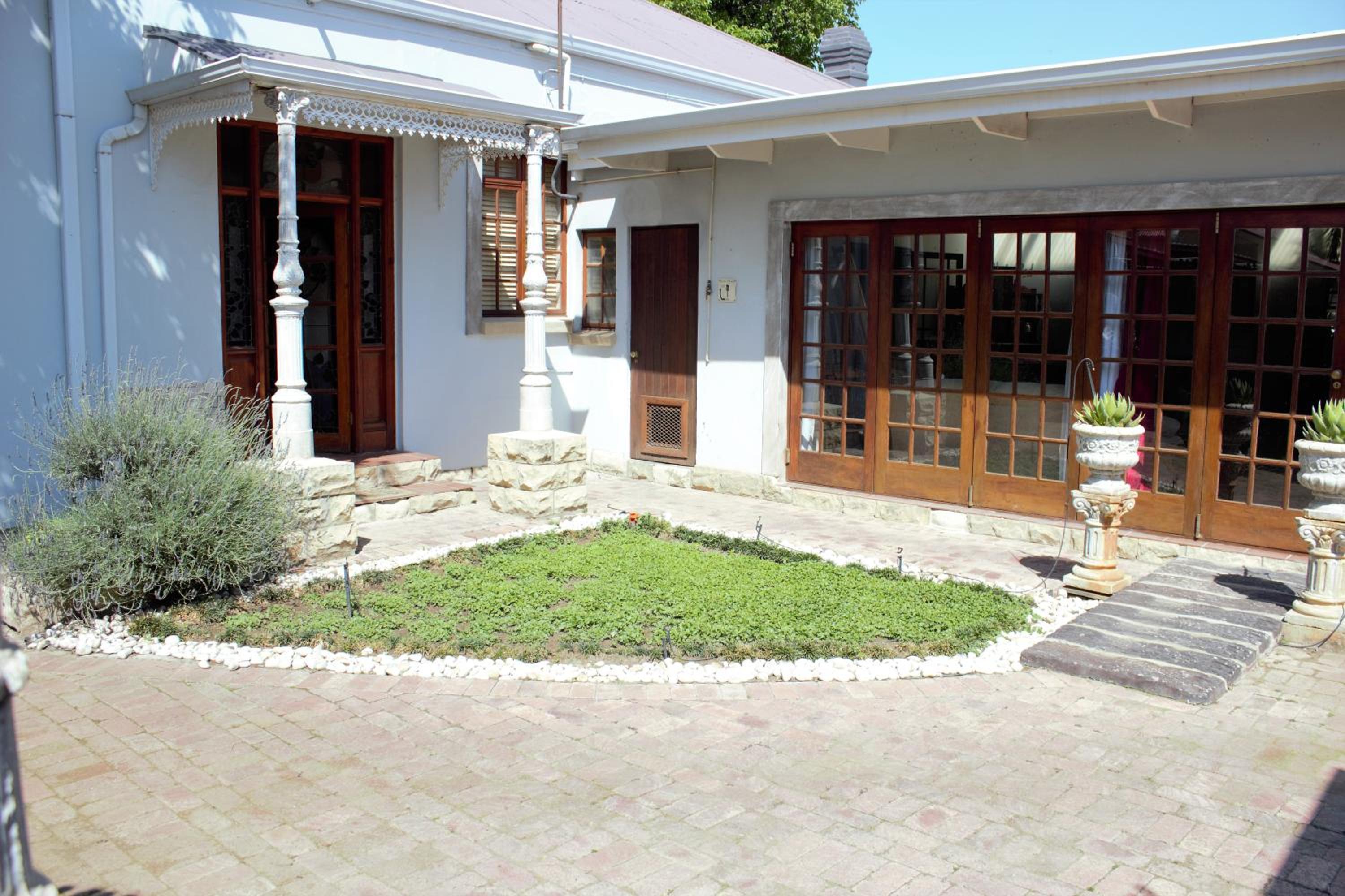 The Well guesthouse/Retreat view 3