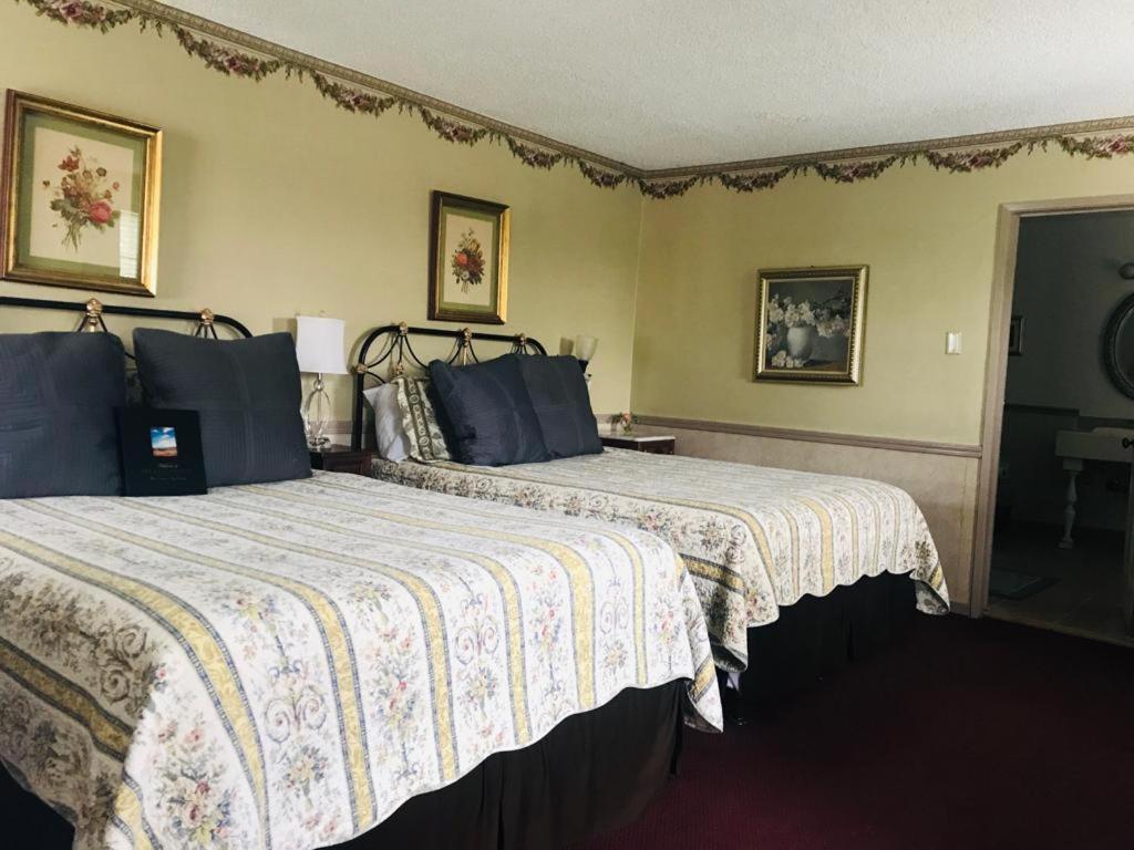 Gunn House Hotel