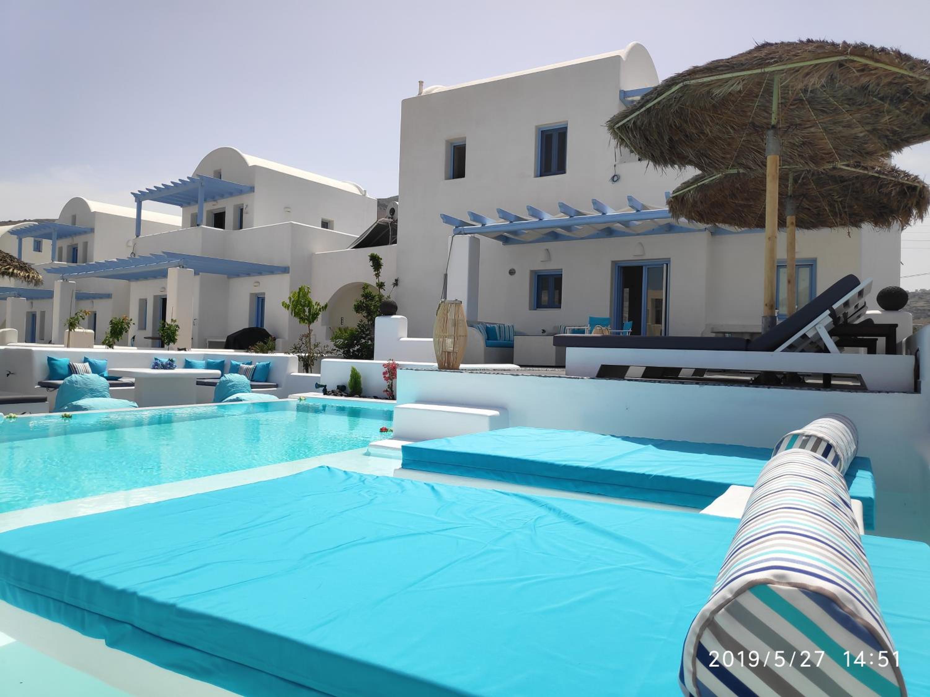 Santoxenia luxury villa