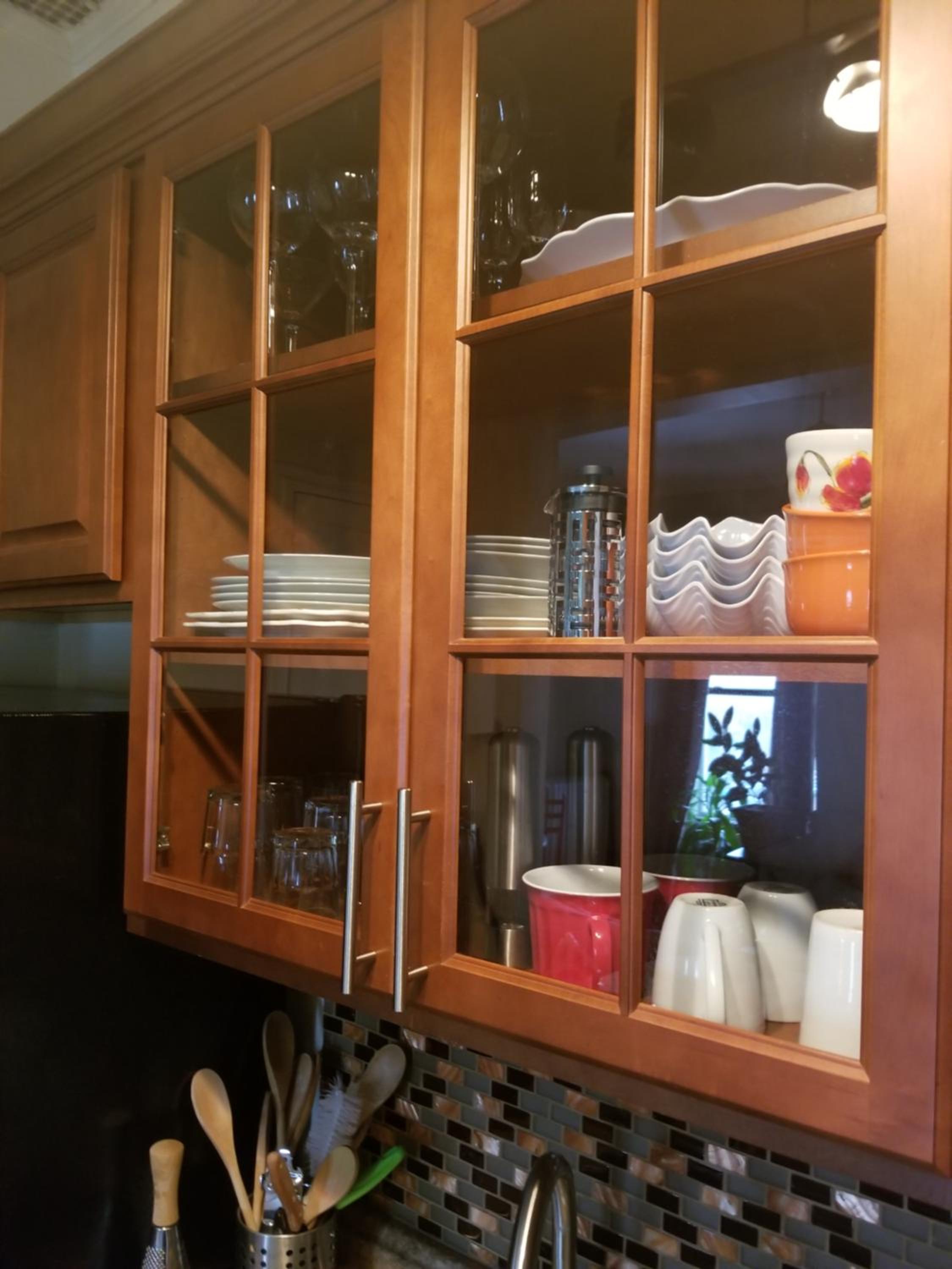 Cozy Fully Furnished Apartment Near Prospect Park & Public Transport view 3
