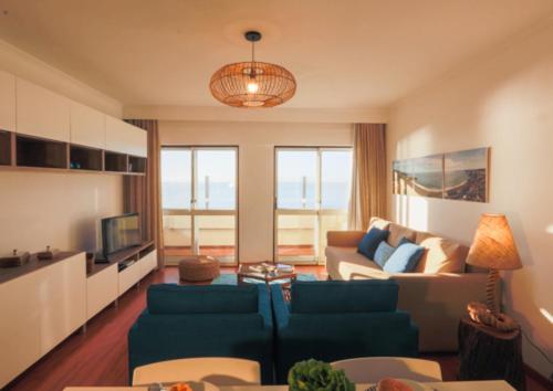 GuestReady - OceanView TopFloor w Terrace view 4
